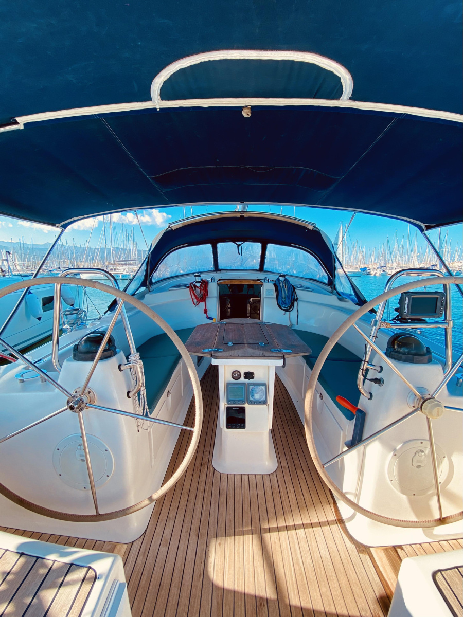 Bavaria 42 Cruiser — photo 19