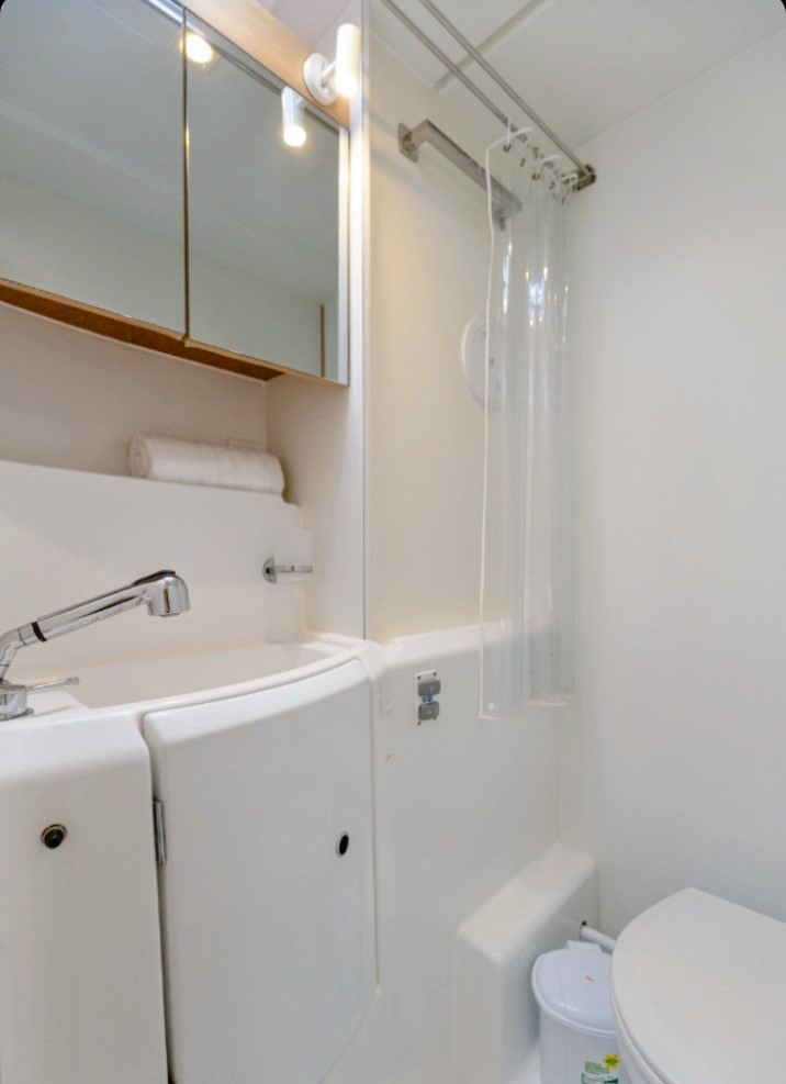 Lagoon 400 S2 — photo 10