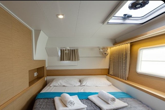 Lagoon 400 S2 — photo 7