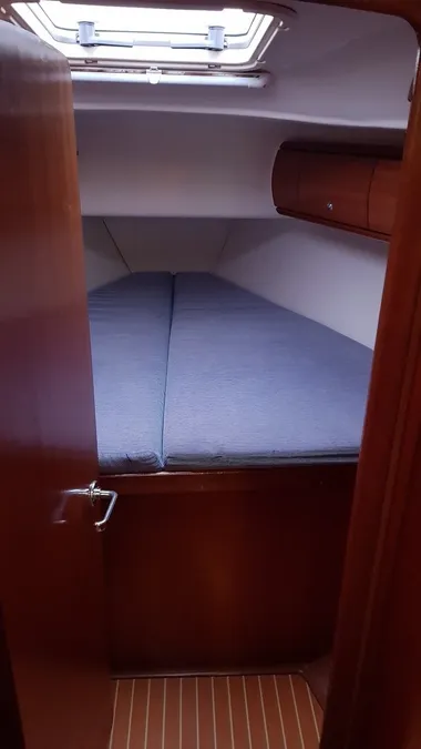 Bavaria 49 — photo 5