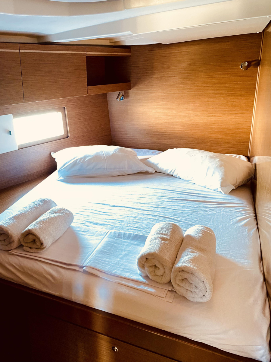 Beneteau Oceanis 51.1 — photo 7