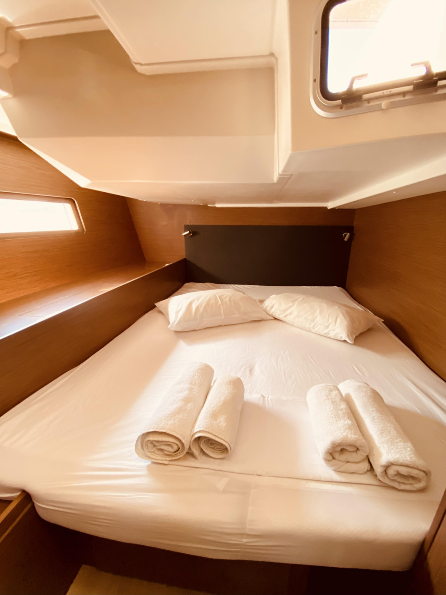 Beneteau Oceanis 51.1 — photo 14