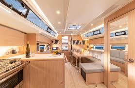 Bavaria 38 Cruiser — photo 4