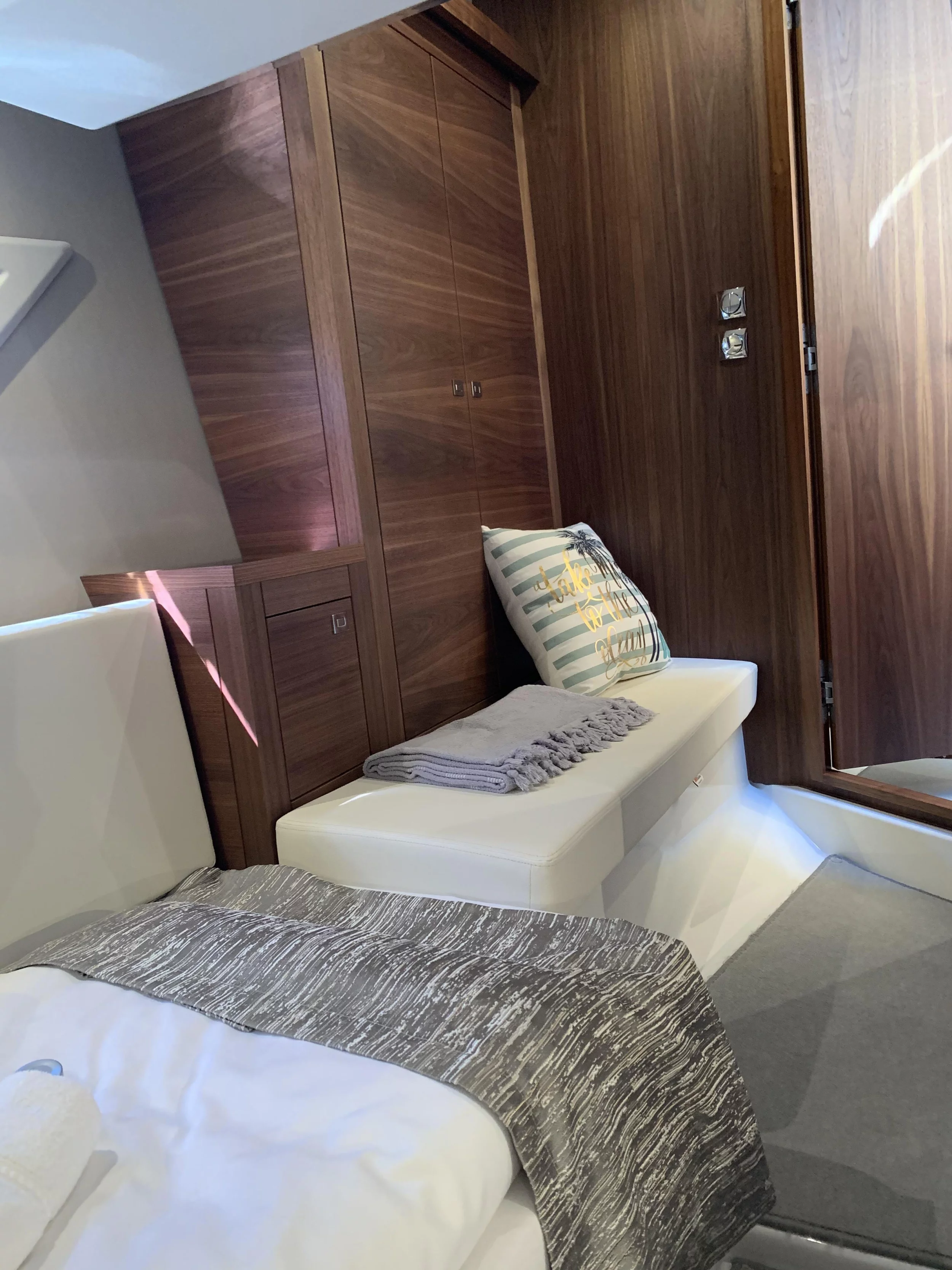 Grandezza 37 CA (KRISTINA)  - 15