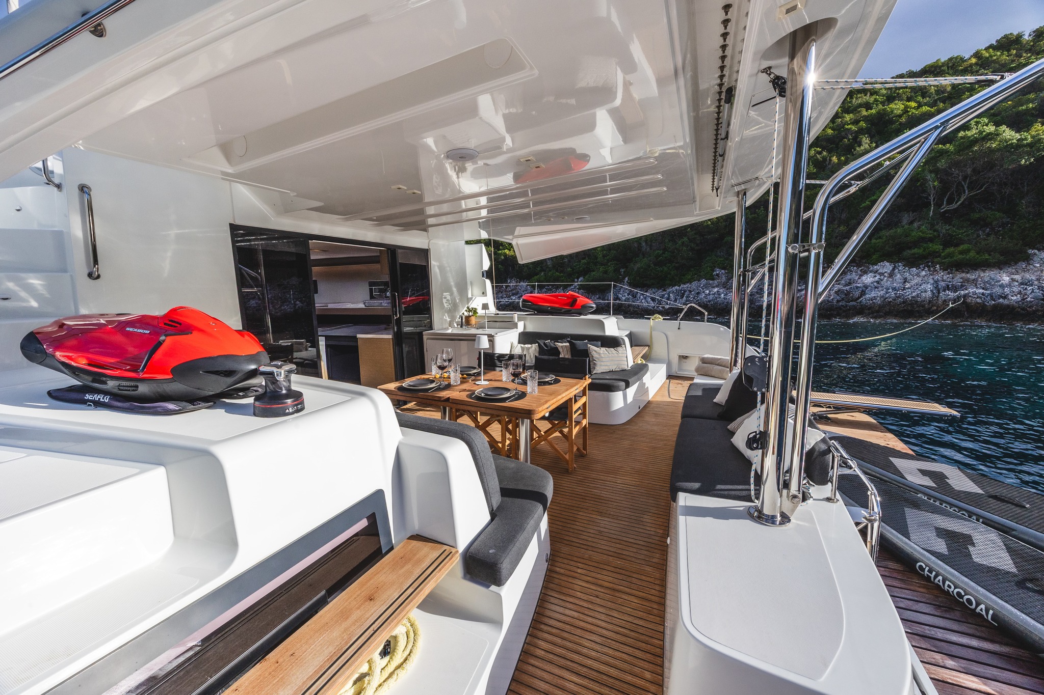 Lagoon 51 — photo 15