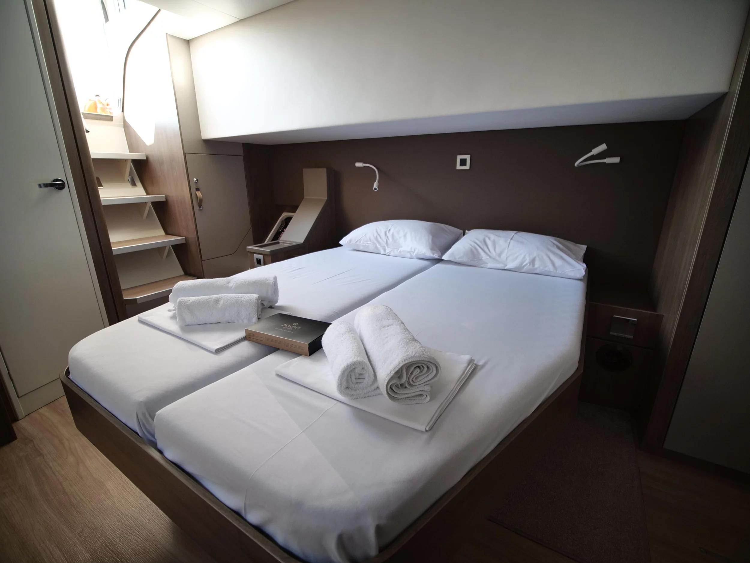 Bali 4.8 (EAGLE) guest cabin 1 - 27