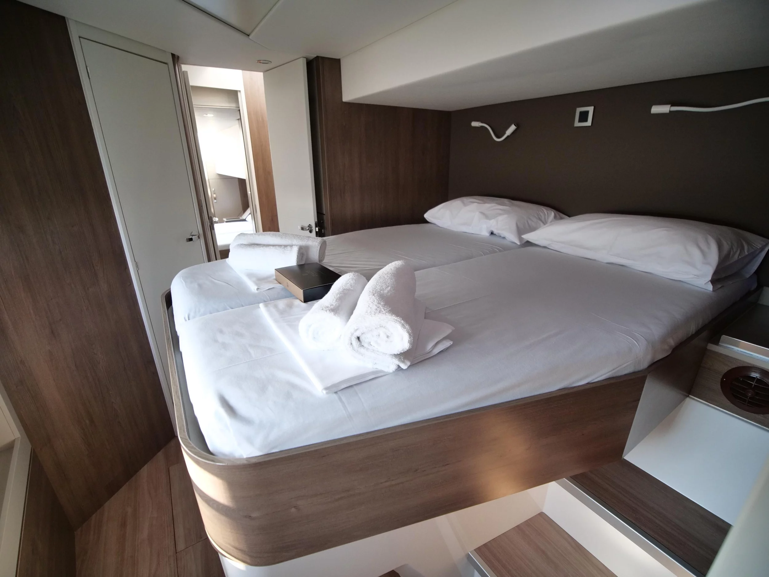 Bali 4.8 (EAGLE) guest cabin 3 - 13