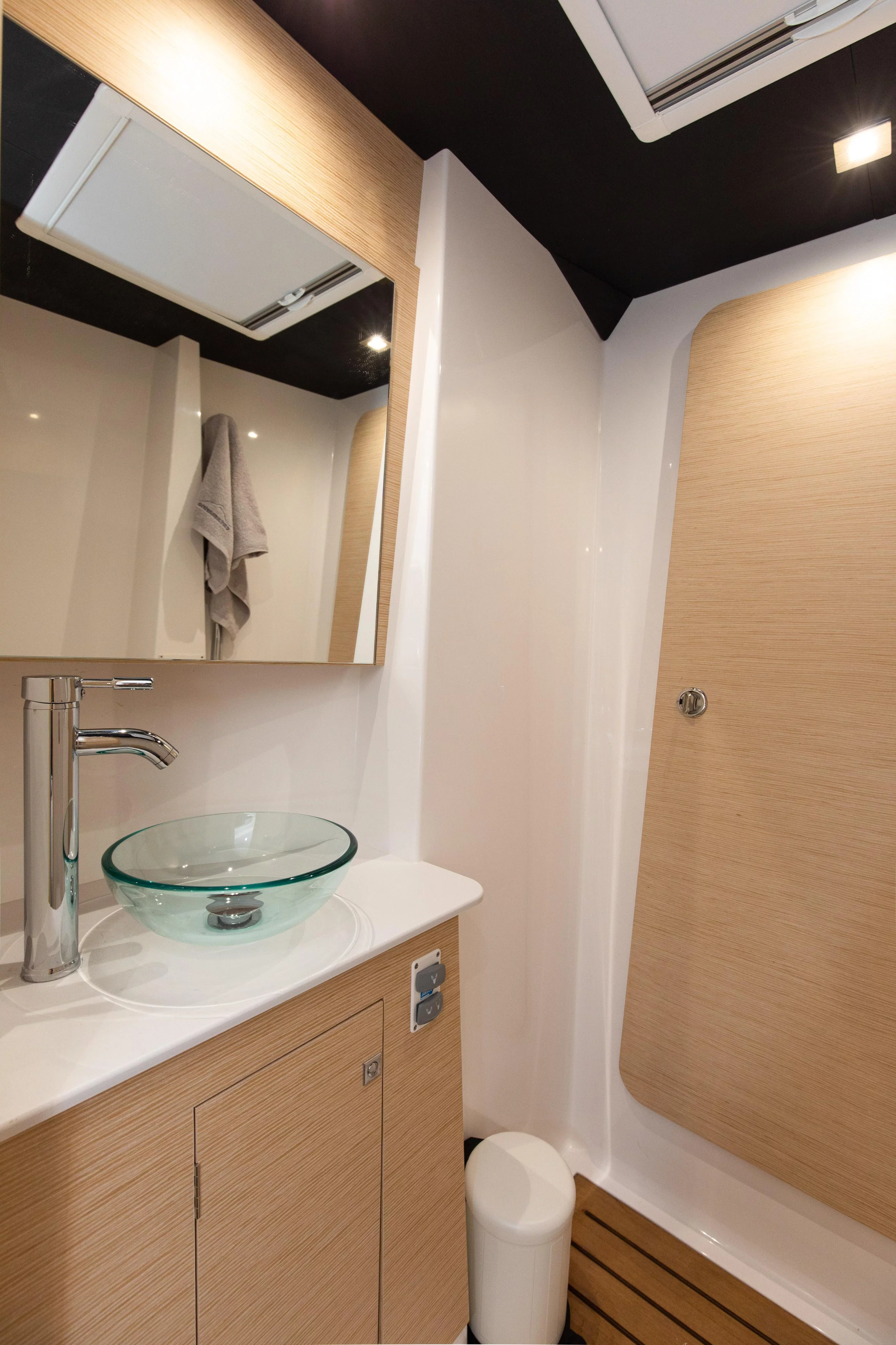 Dufour 48 Catamaran (Catamarino)  - 23