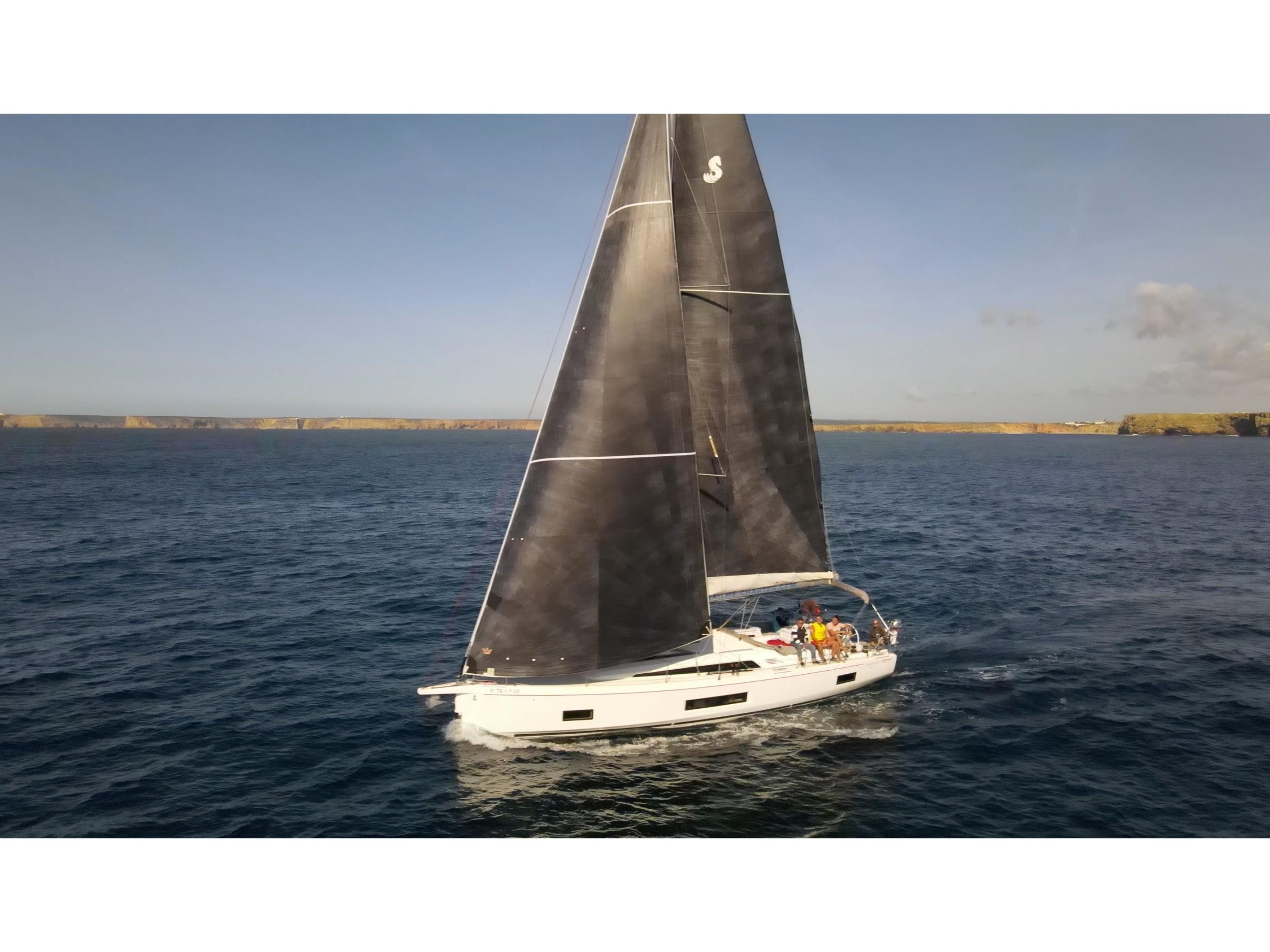 Photo #1 - Oceanis 46.1 (Yess Boss (First Line)) in Teneriffa - 11331