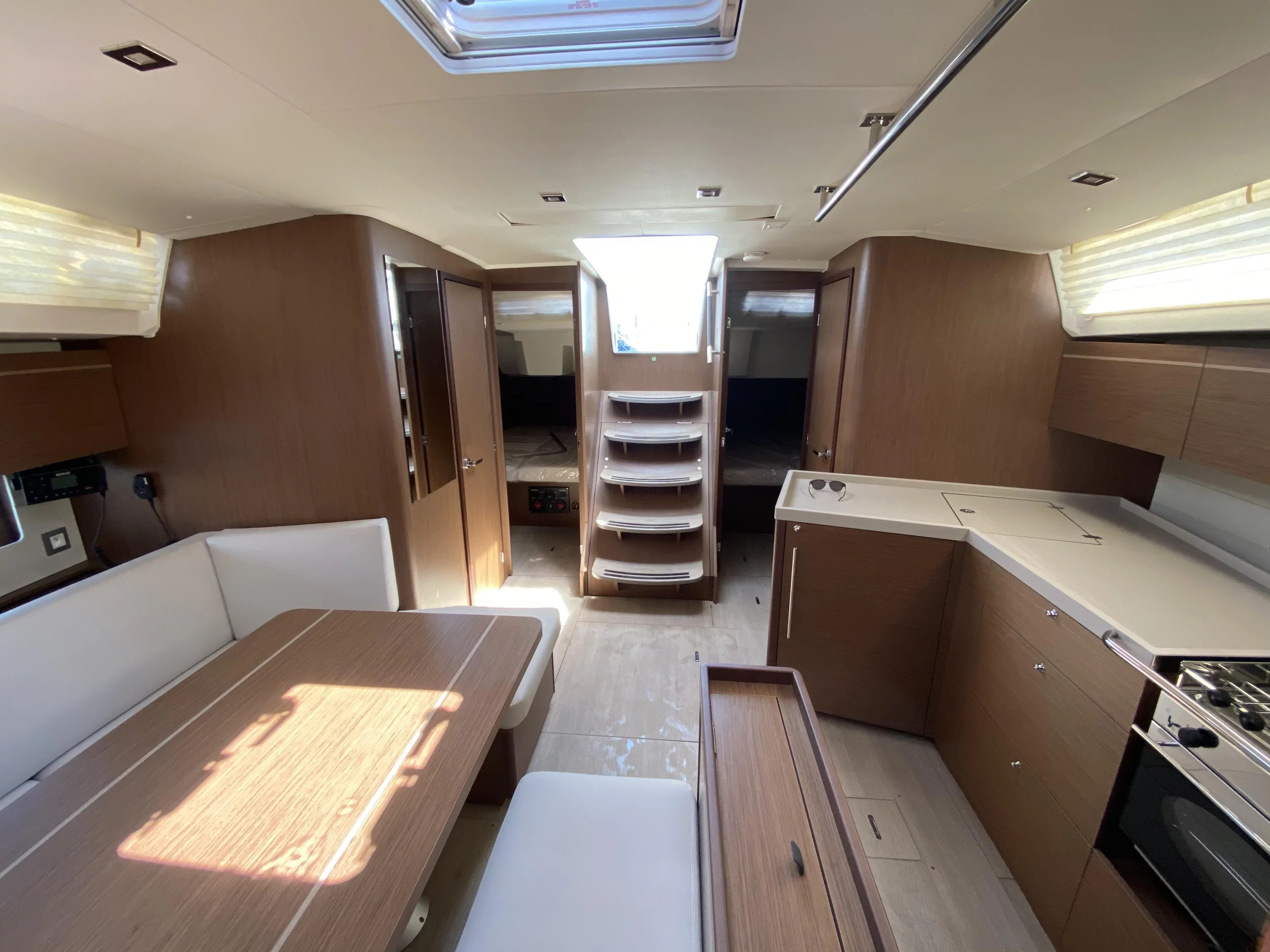 Oceanis 46.1 (Yess Boss (First Line))  - 12