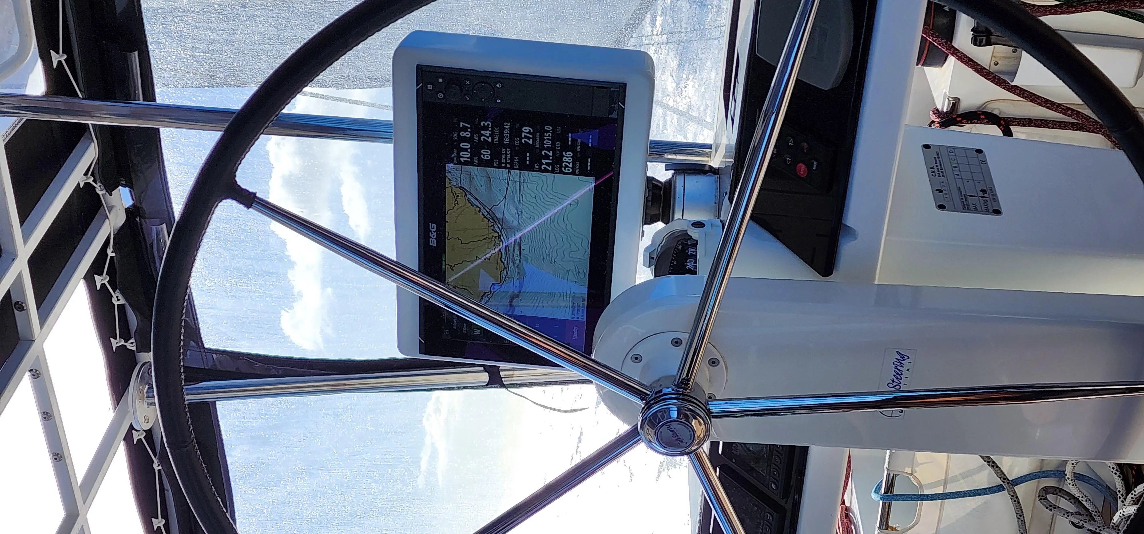 Lagoon 52F (Tamiro)  - 32