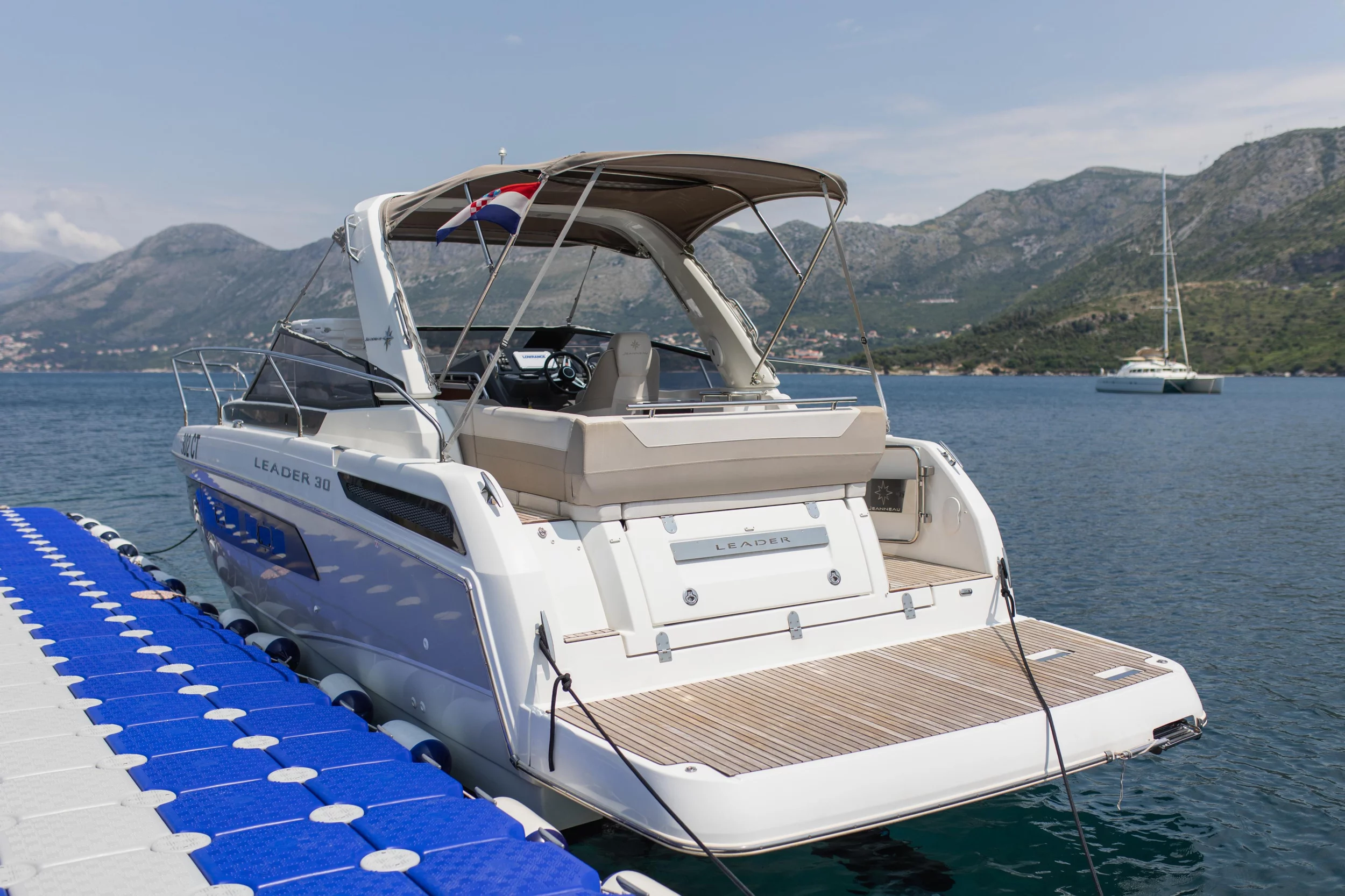 Jeanneau Leader 30 (Leader 30)  - 8