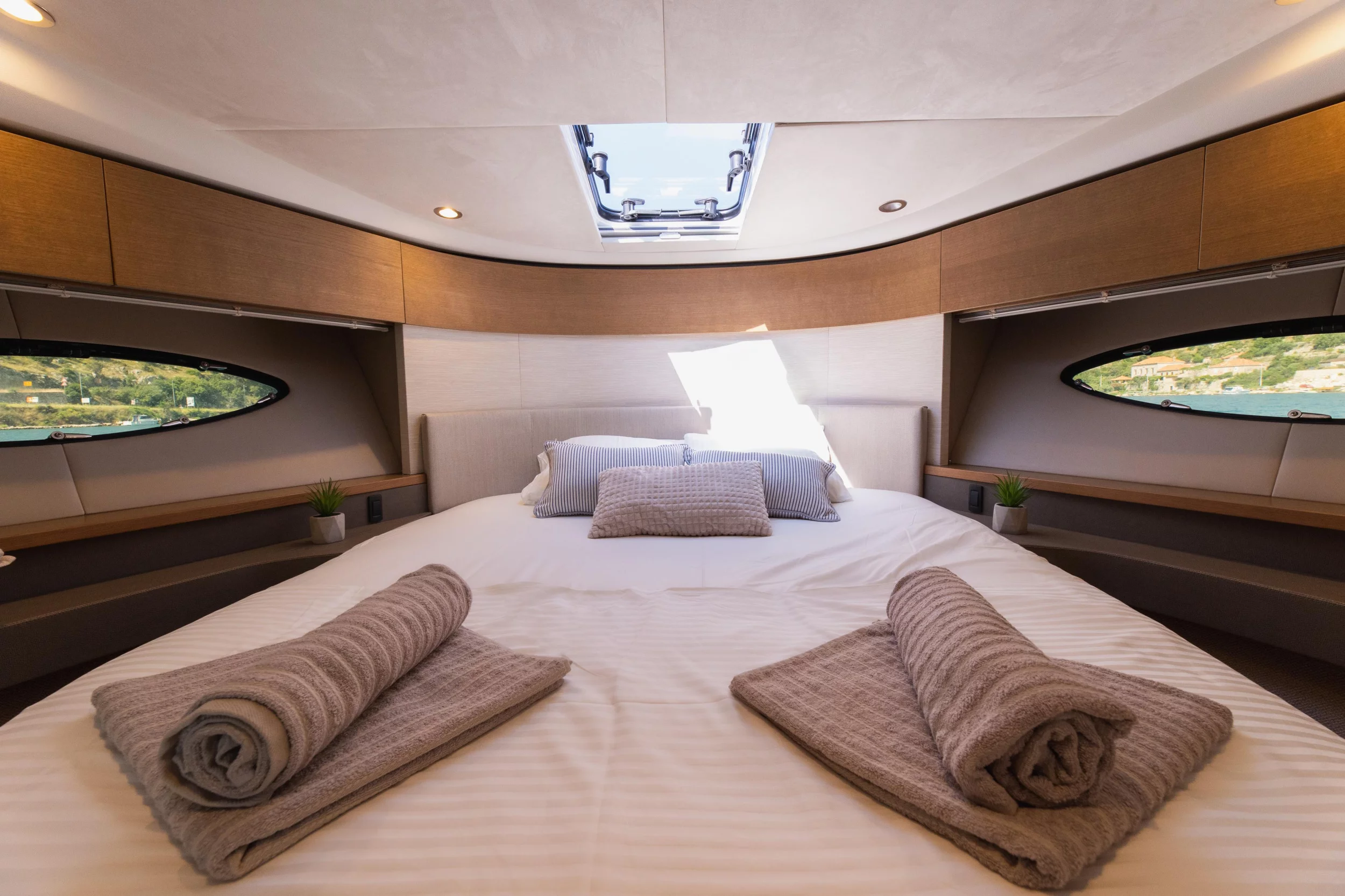 Princess F43 (Contessa)  - 19