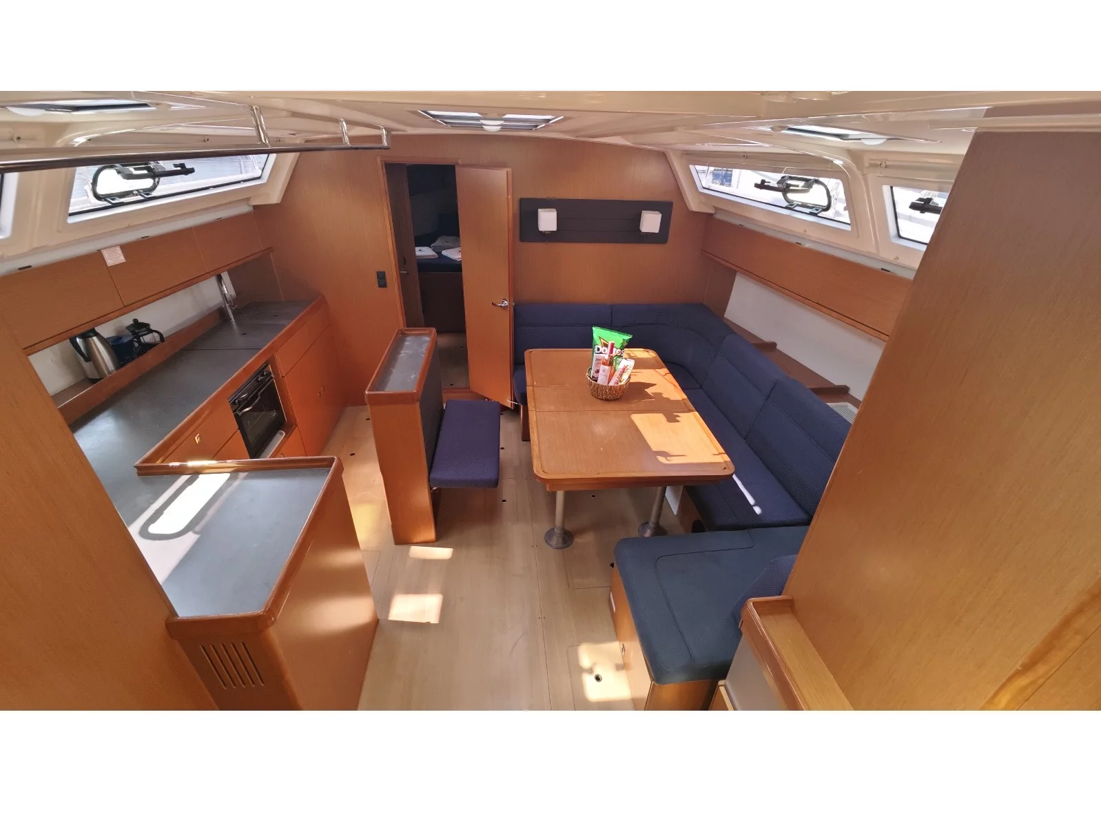 Bavaria 46 C (Simba) Interior image - 14