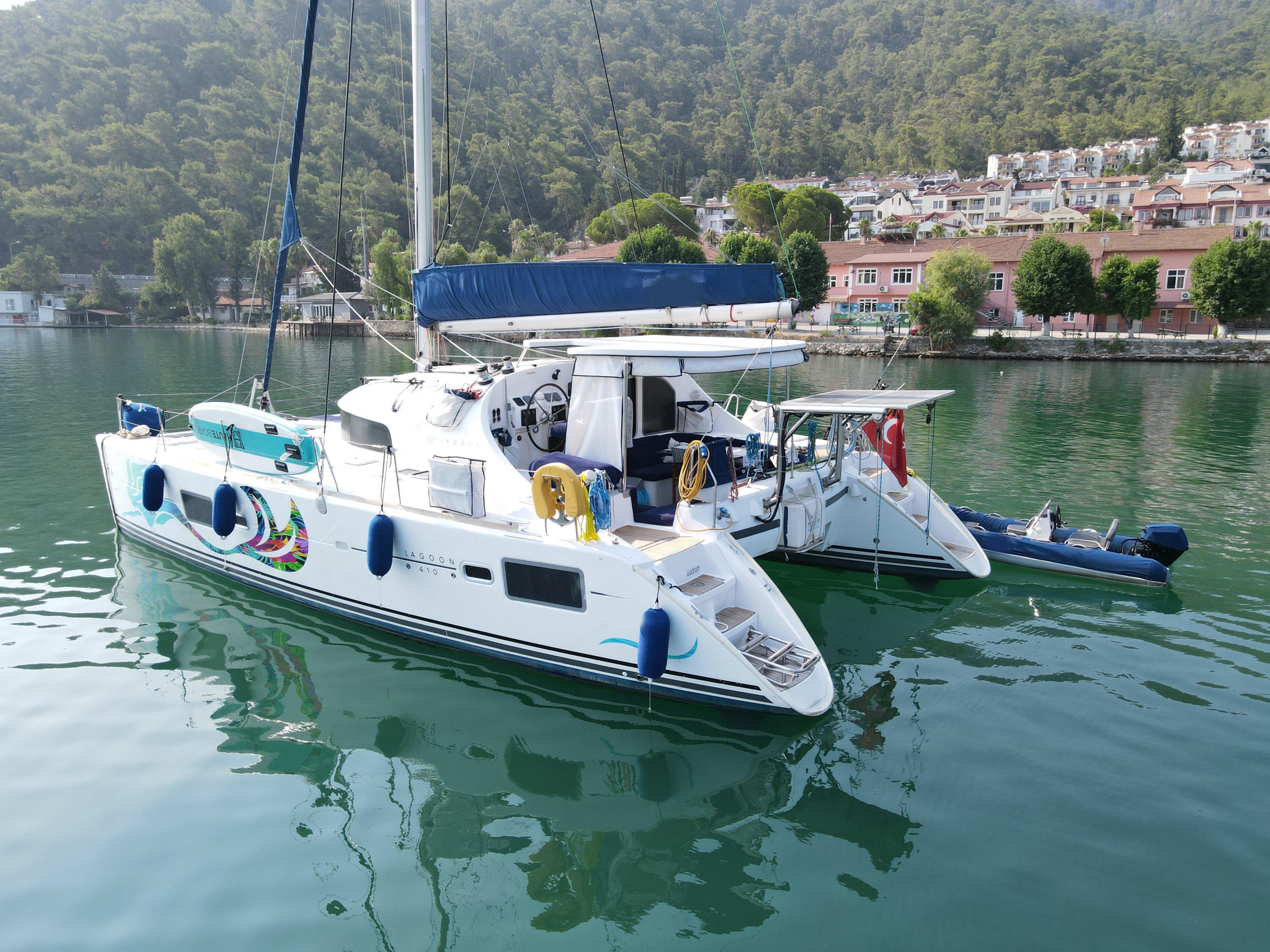 Photo #17 - Lagoon 410 S2 (Aloha) en Fethiye - 20653