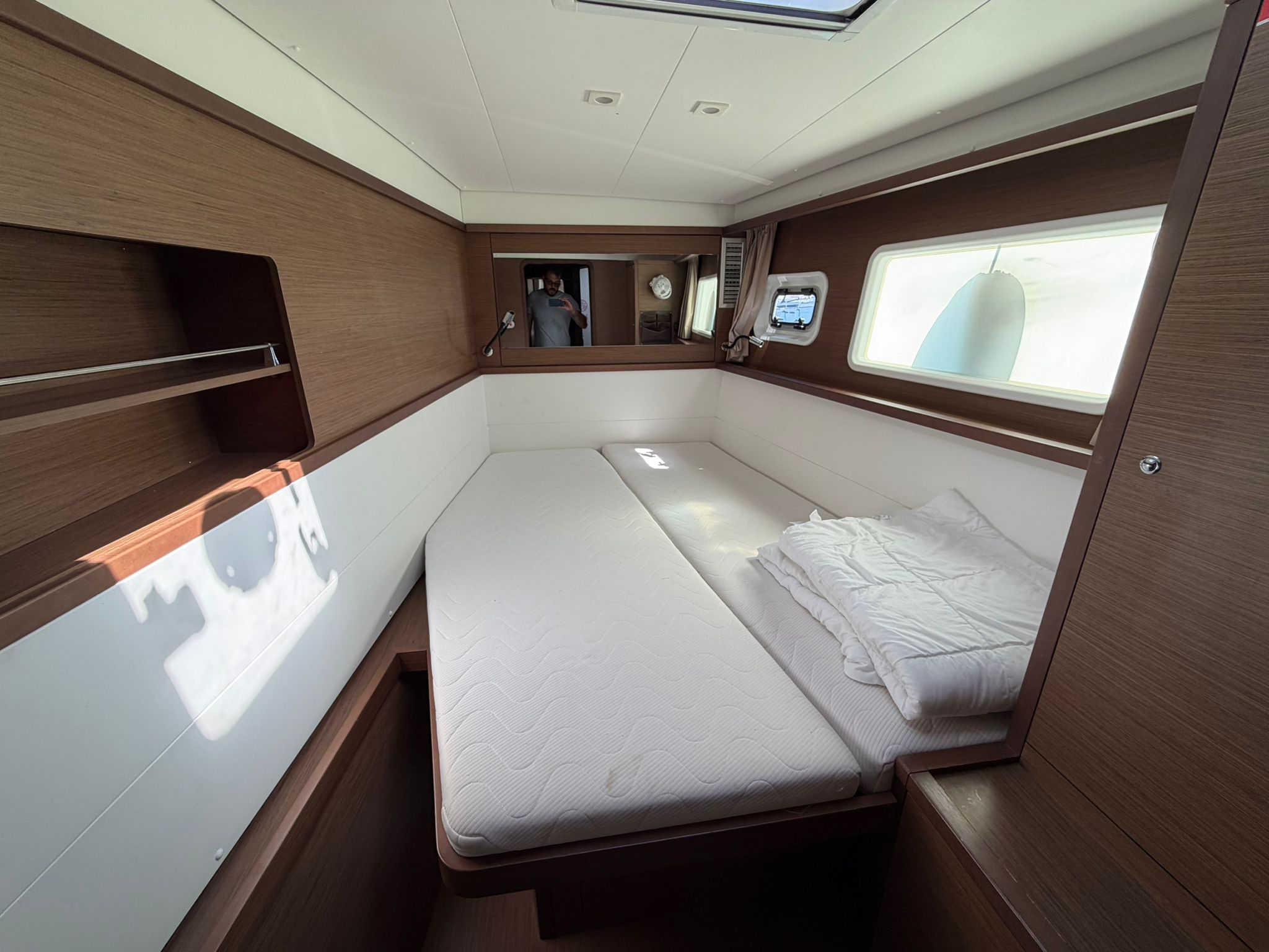 Lagoon 450 Fly — photo 18