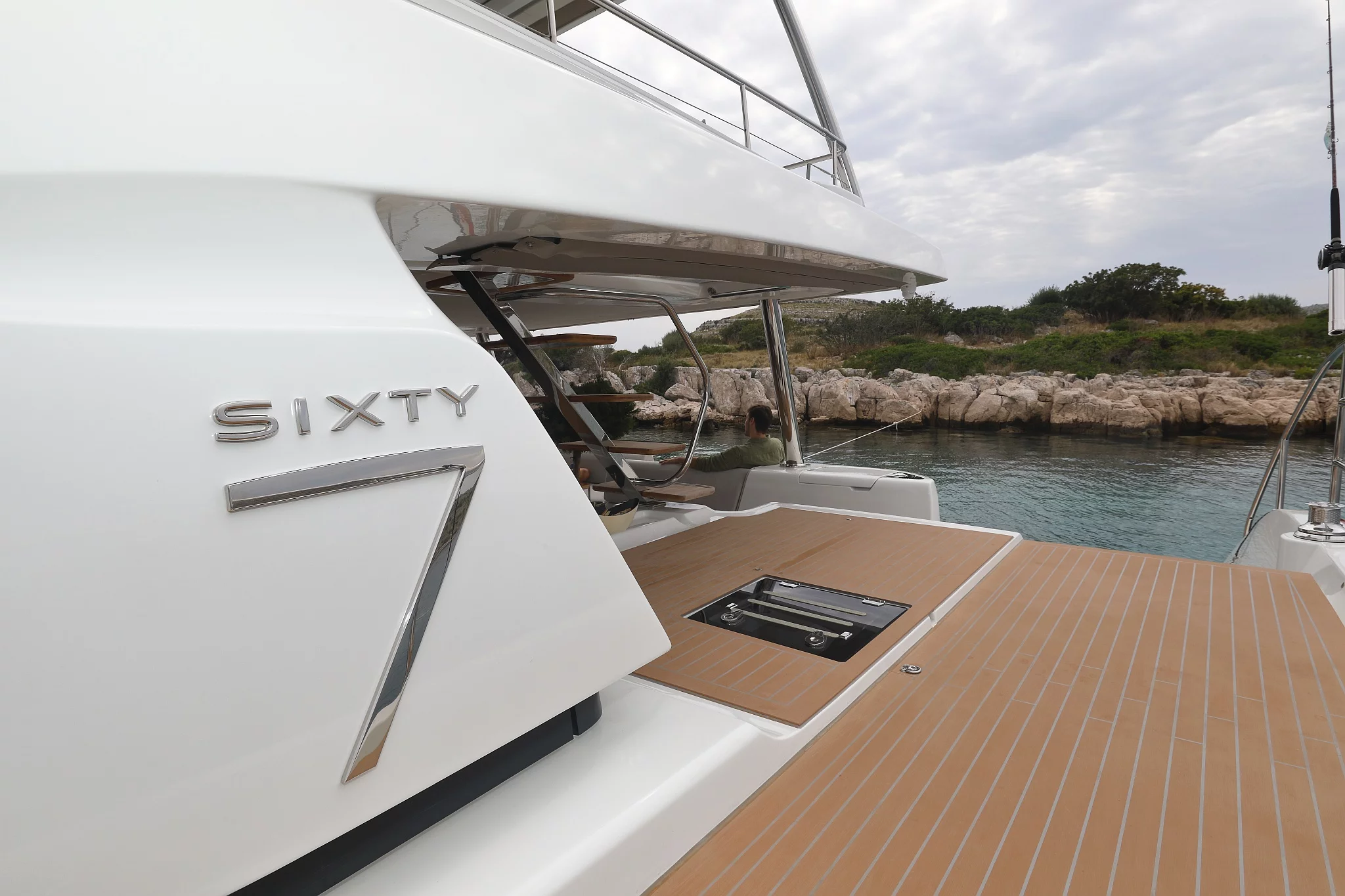 Lagoon Sixty 7 (MASTERMIND)  - 17