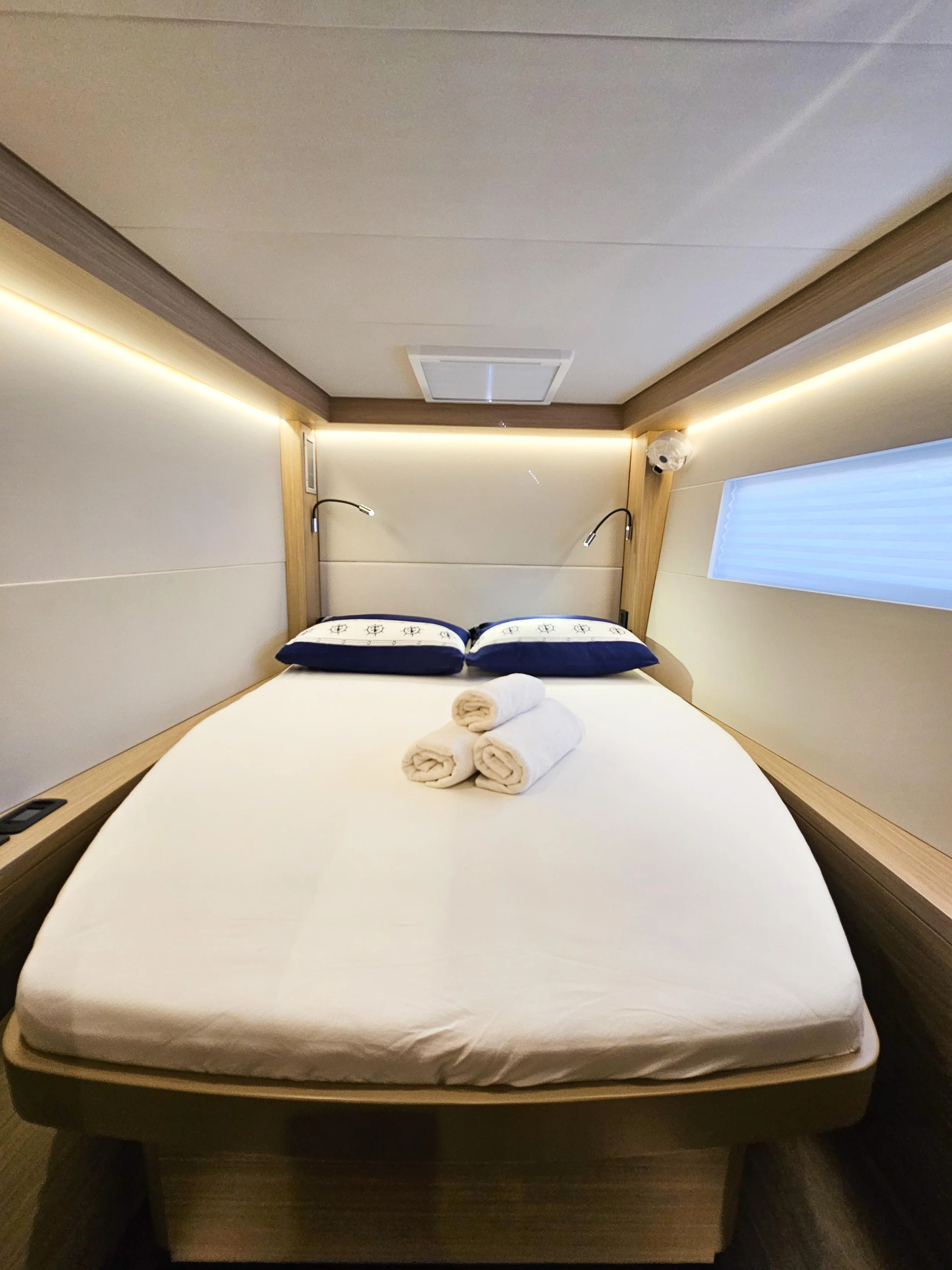 Lagoon 51 Fly (Nevera) cabin3 - 1