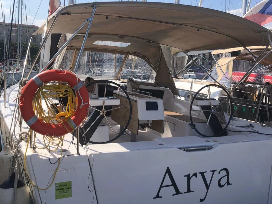Dufour 390 Grand Large (Arya) Main image - 0