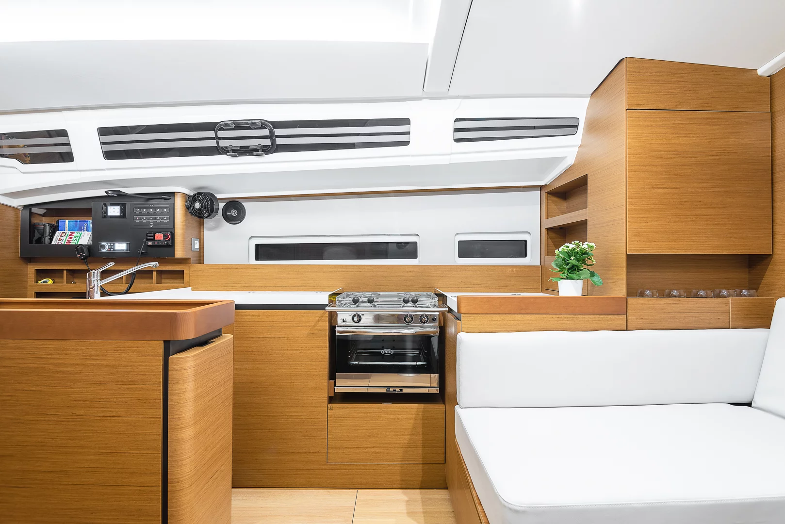 Sun Odyssey 410 (Irene)  - 4