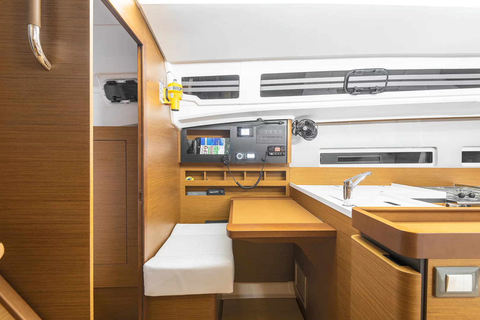 Sun Odyssey 410 (Irene)  - 26