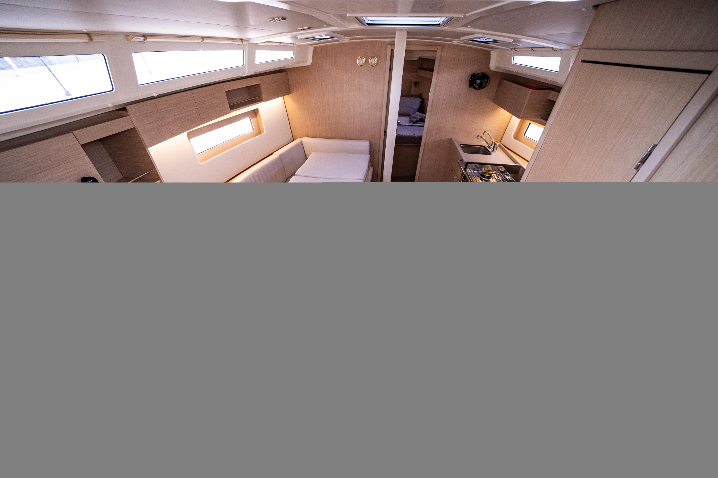 Oceanis 37.1 — photo 16
