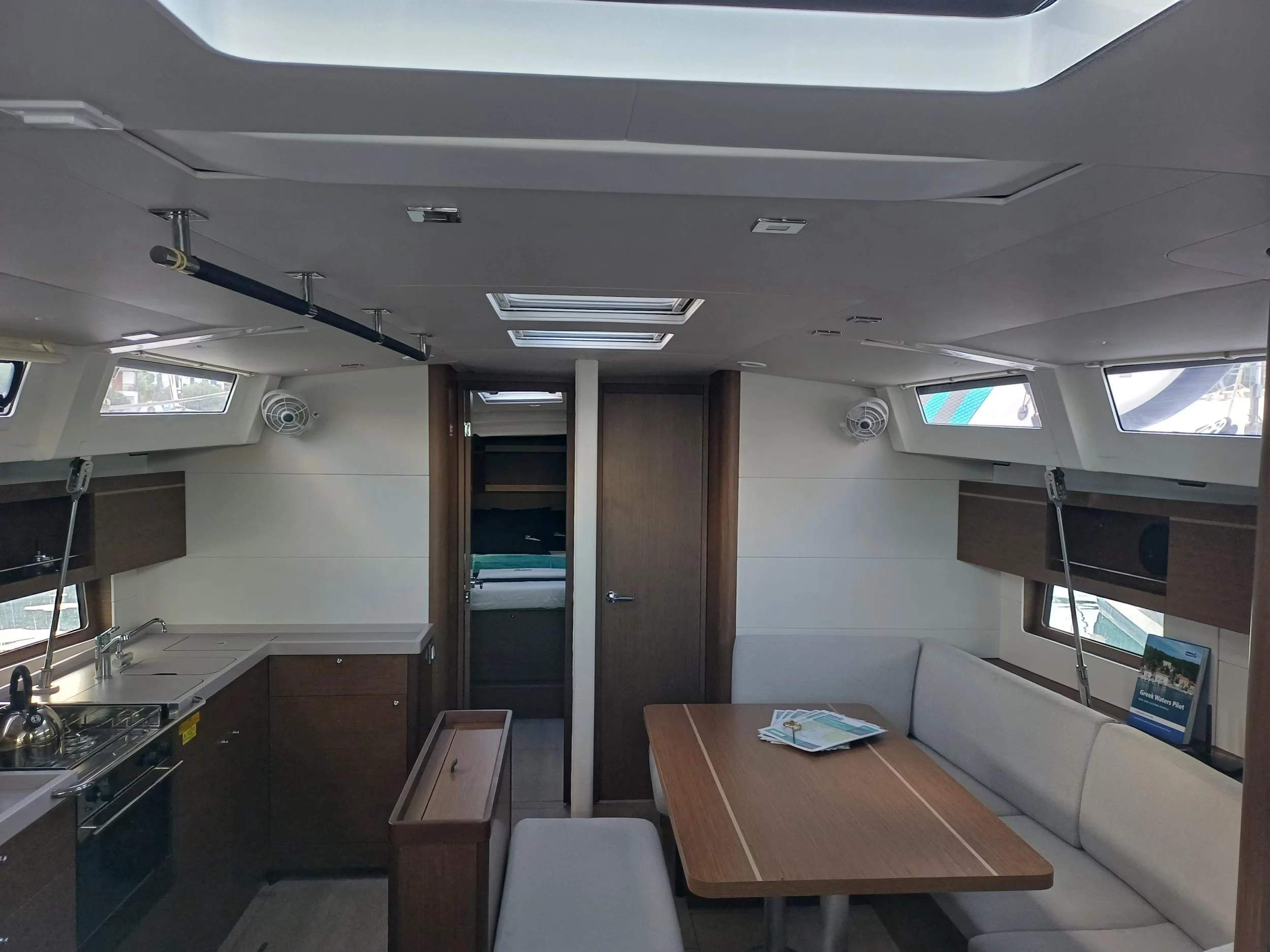 Oceanis 46.1 (LaRiMaR)  - 12
