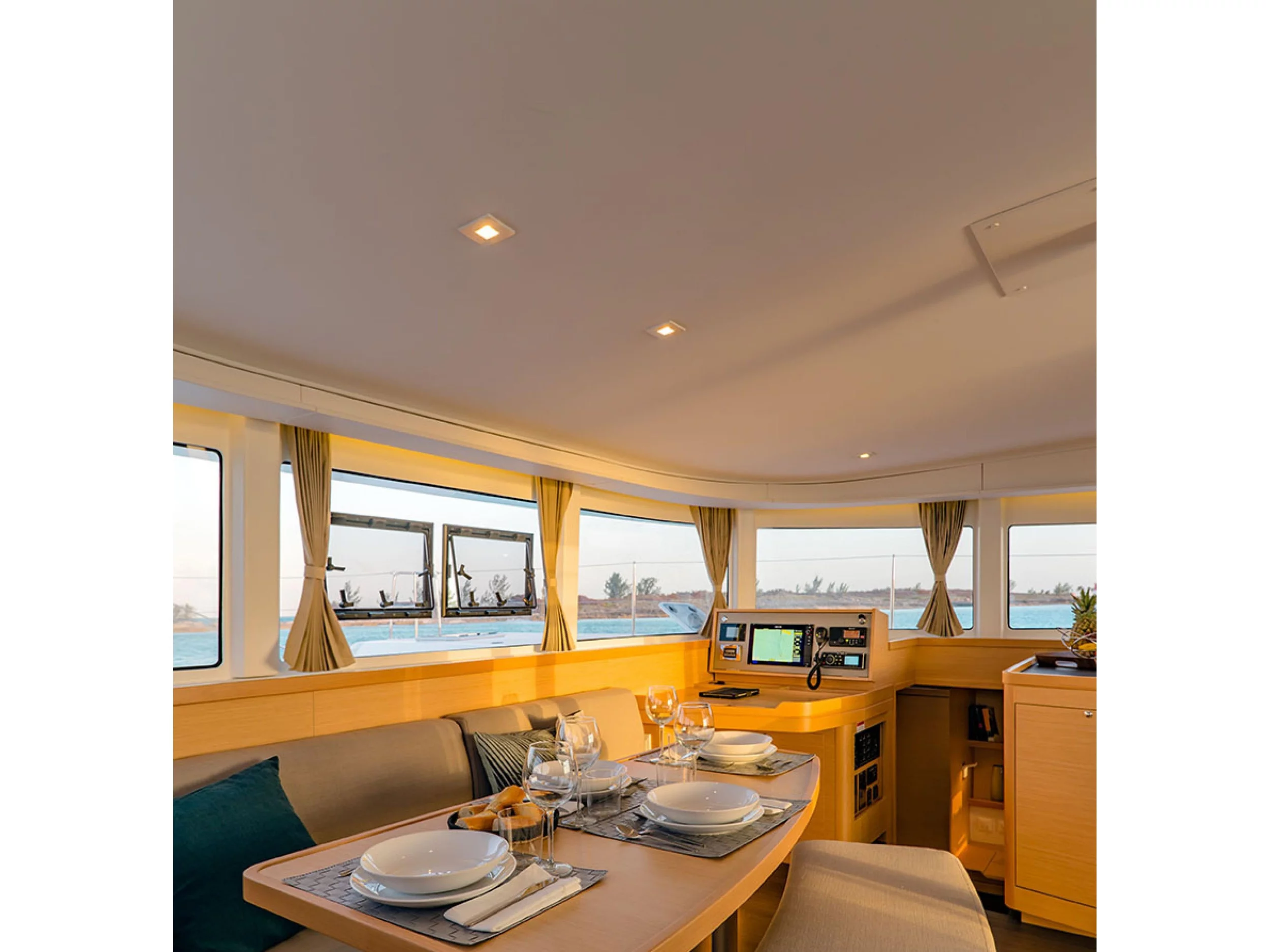 Lagoon 42 (Oscar VI) Interior image - 9