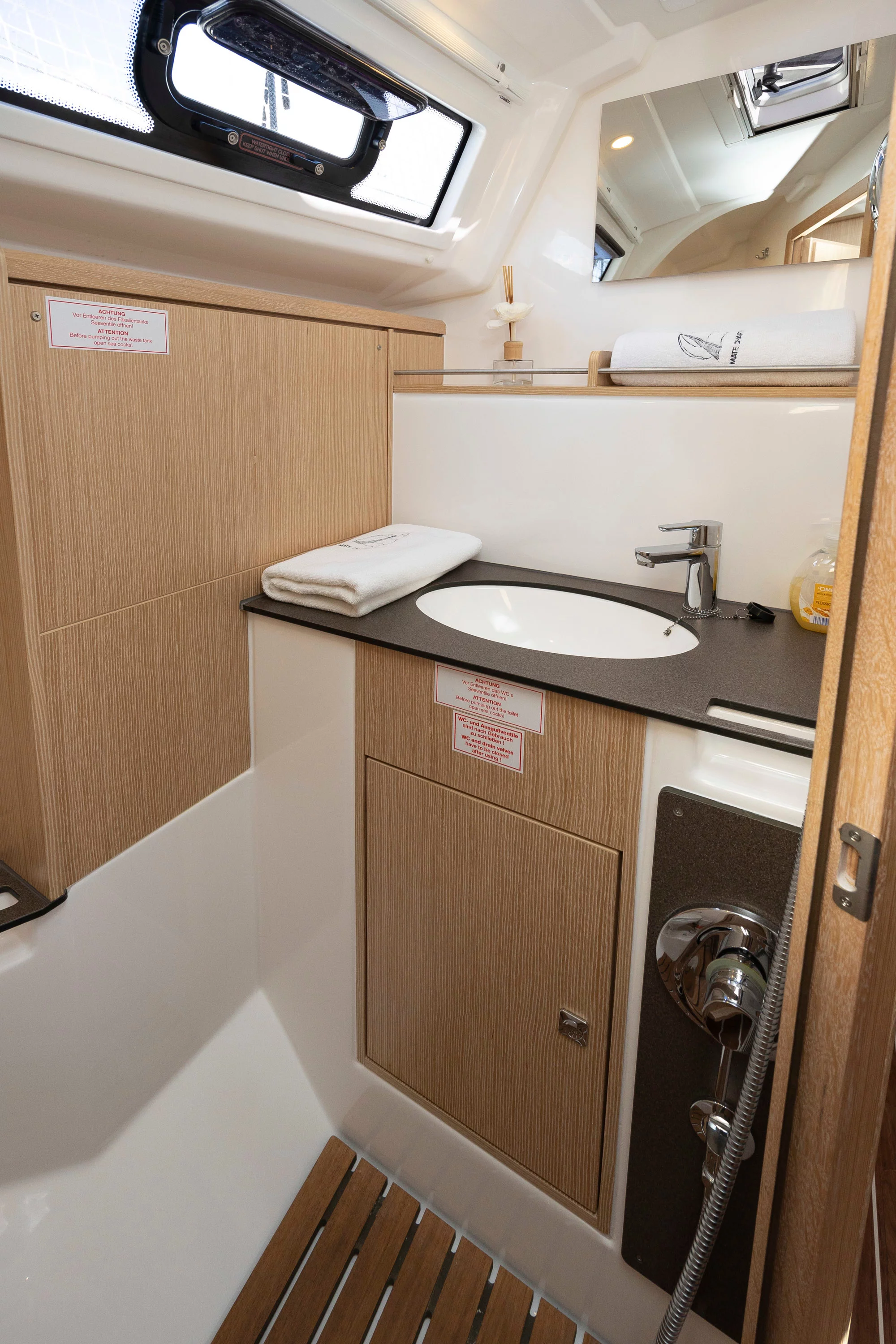 Bavaria Cruiser 37 Style (FORTUNATA)  - 12