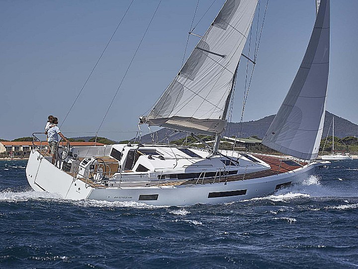 Photo #1 - Sun Odyssey 440 (Navillera) in Volos - 20806