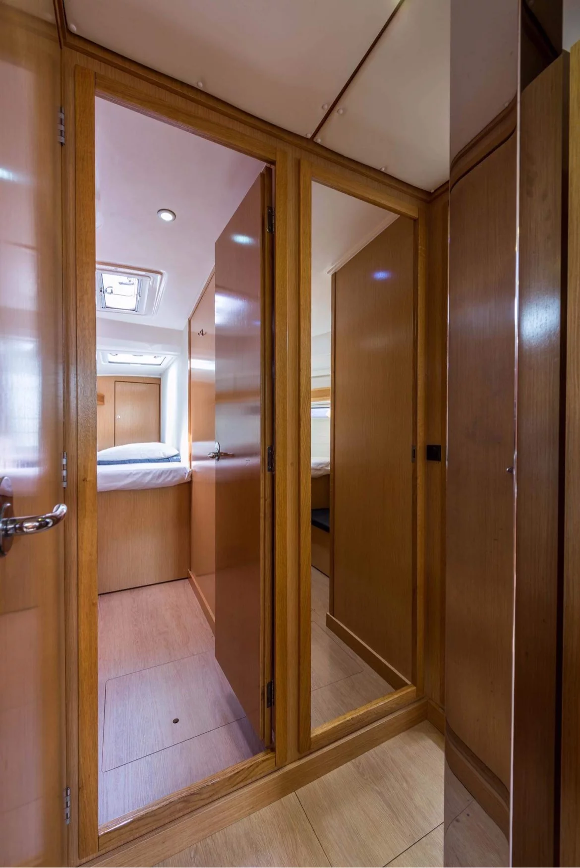 Bavaria Cruiser 50 (Altair)  - 19