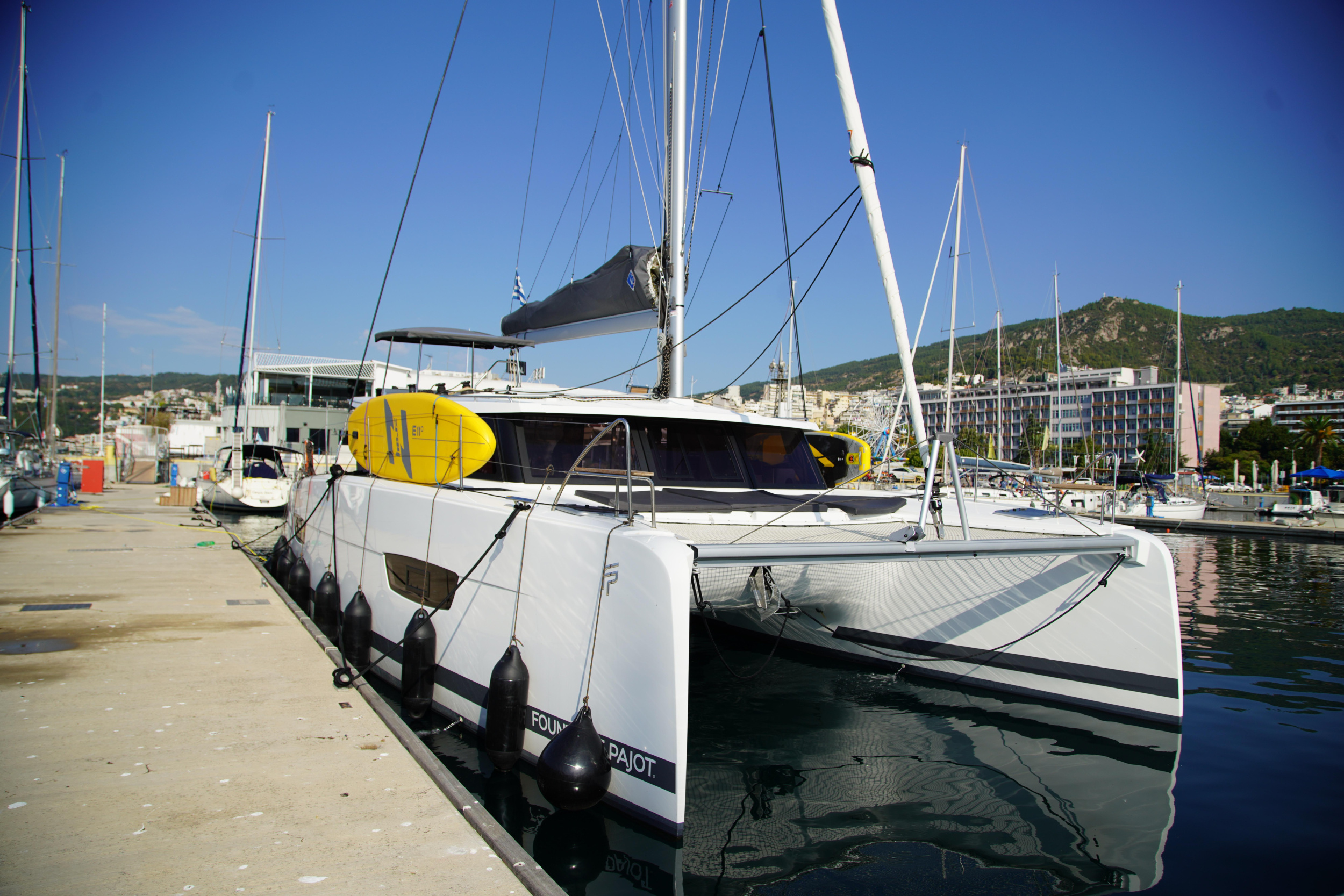 Photo #26 - Isla 40 ( & Watermaker & - 4+1 Cabins/4 Heads) (Anasa) en Kavala - 18258