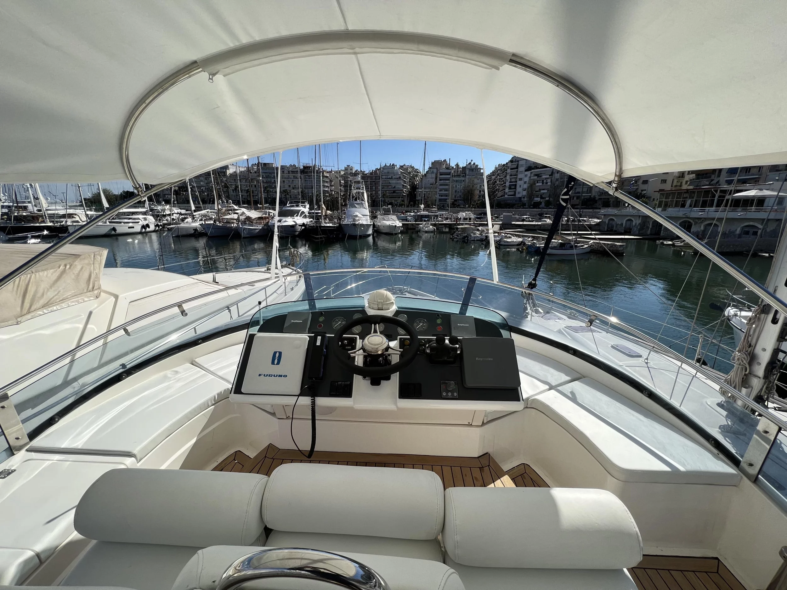 Fairline Squadron 52 (Bliss)  - 25