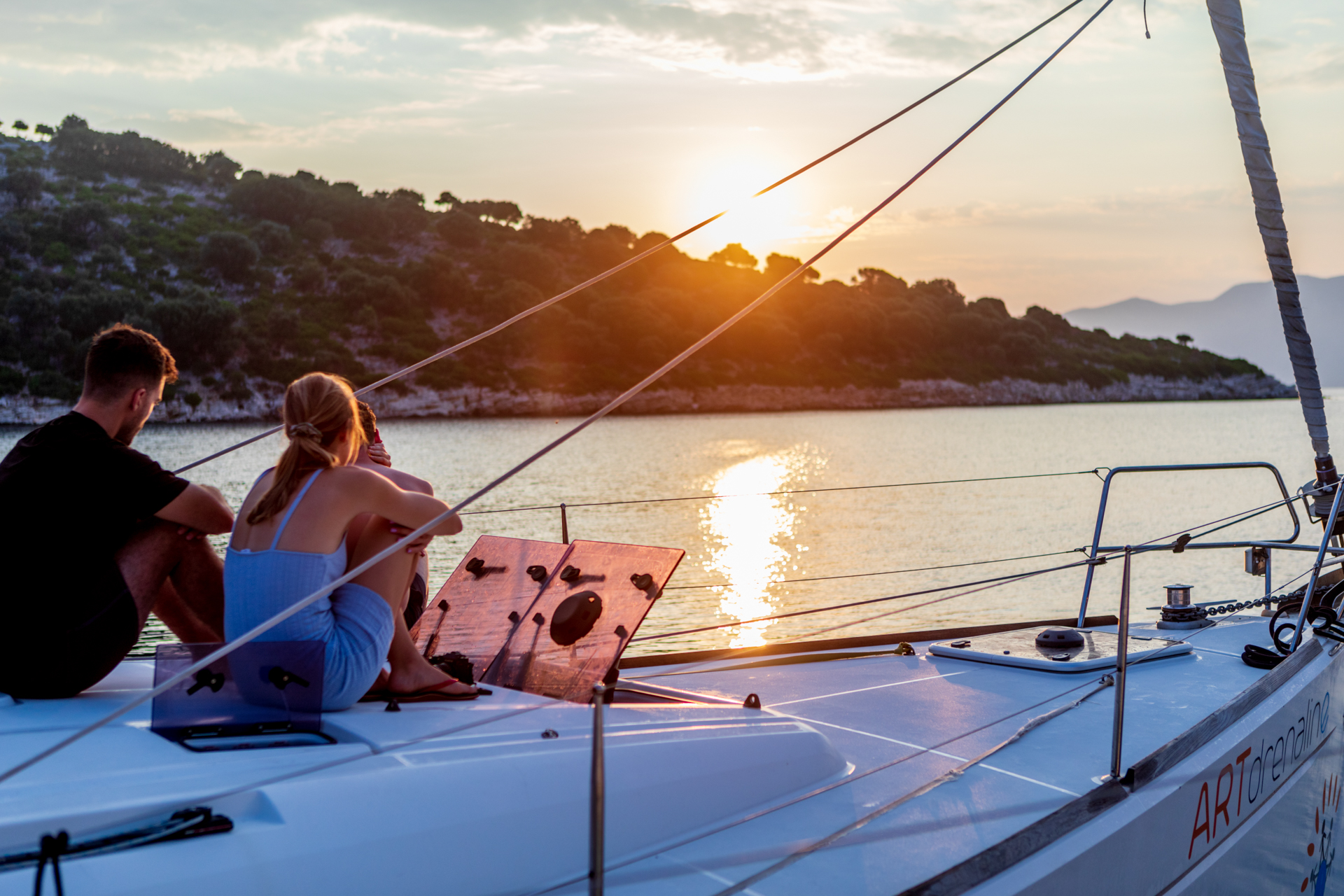 Photo #4 - Sun Odyssey 479 Full refit 2024 ( new Bimini - Spray hood - new exterior cushions - new outboard ) (ARTDRENALIN) en Lefkada - 20881