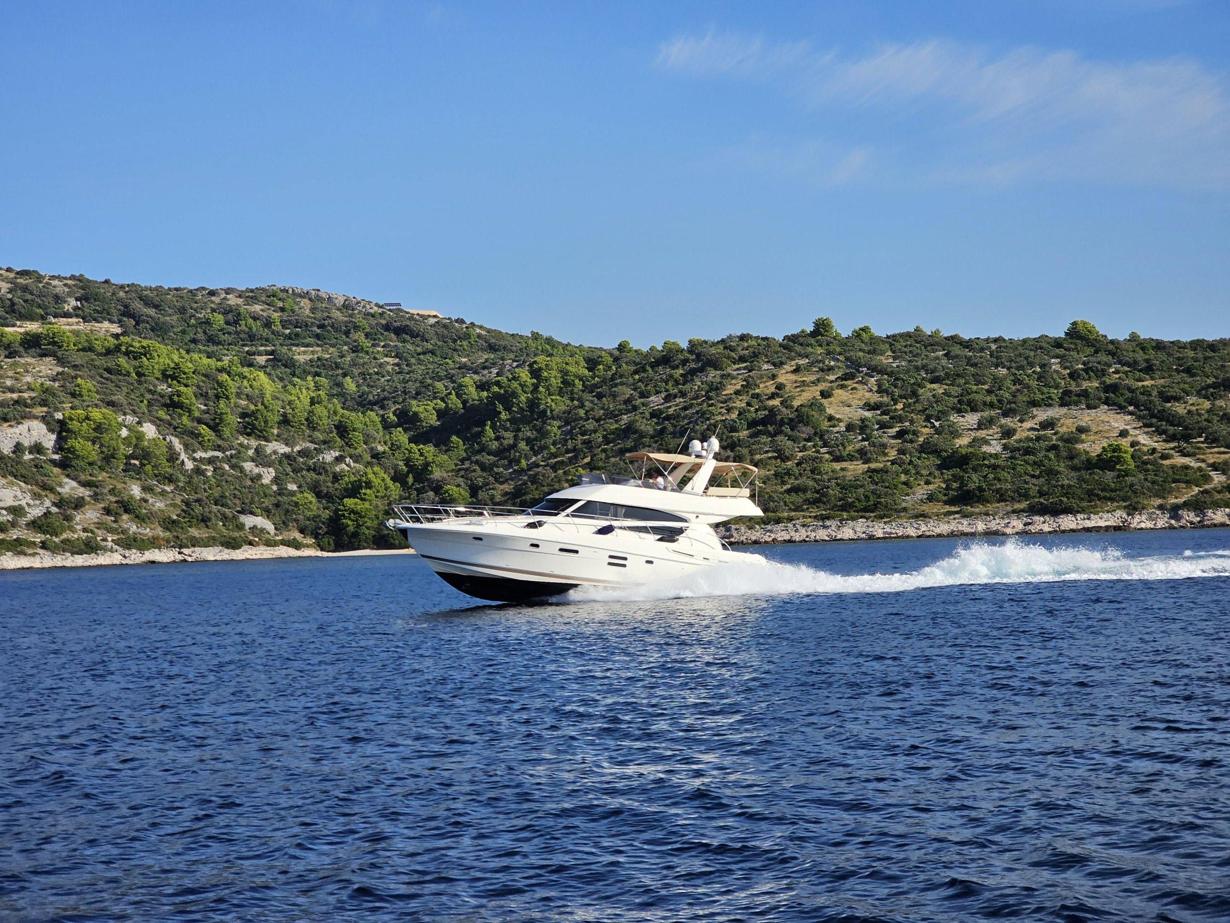 Photo #12 - Prestige 50 Fly (Panarea) in Primosten - 20882