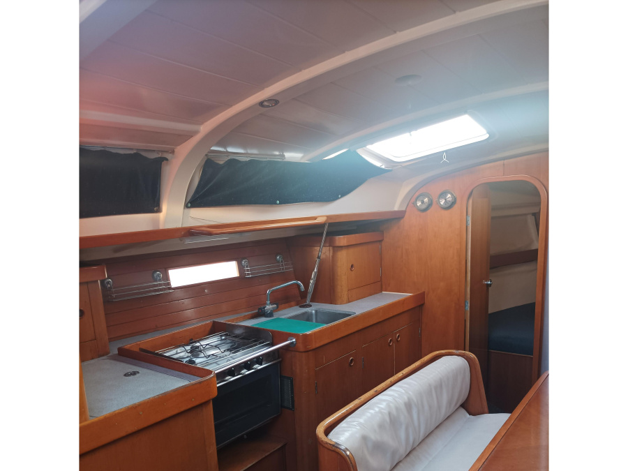 Interior image - 1