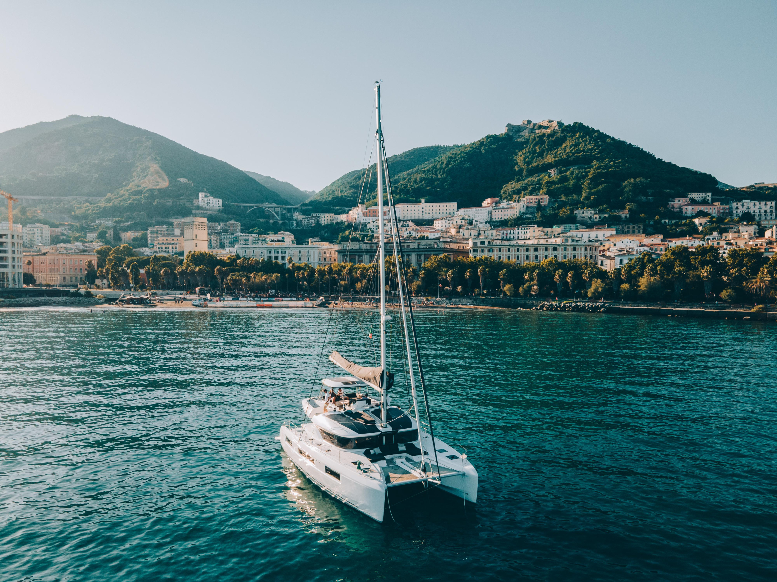 Photo #1 - Lagoon 51 (Lady G) in Salerno - 20937