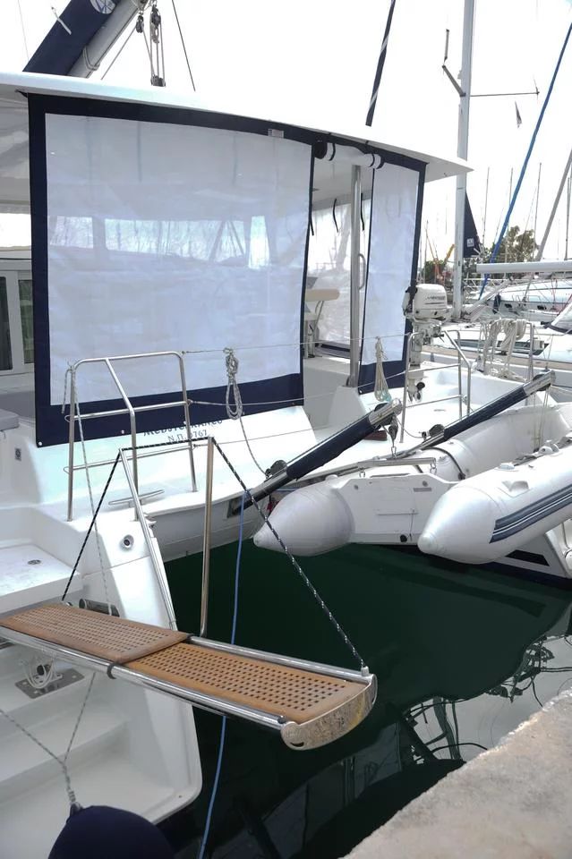 Lagoon 420 (Amelia)  - 2