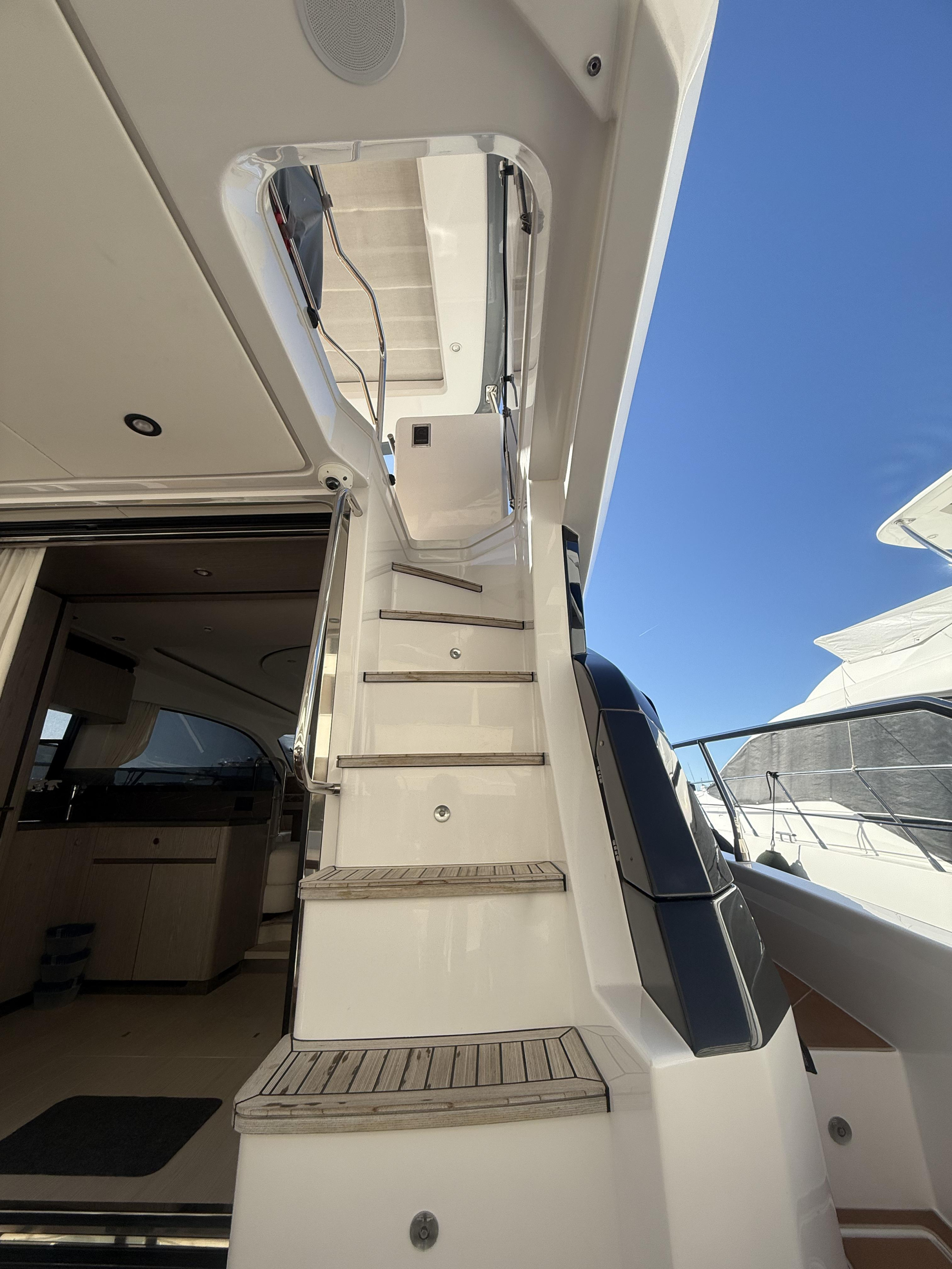 Azimut 53 Fly — photo 17