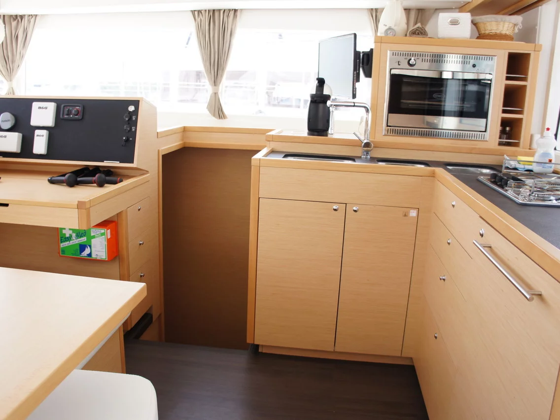 Lagoon 400 S2 (SHYVA) Interior image - 3