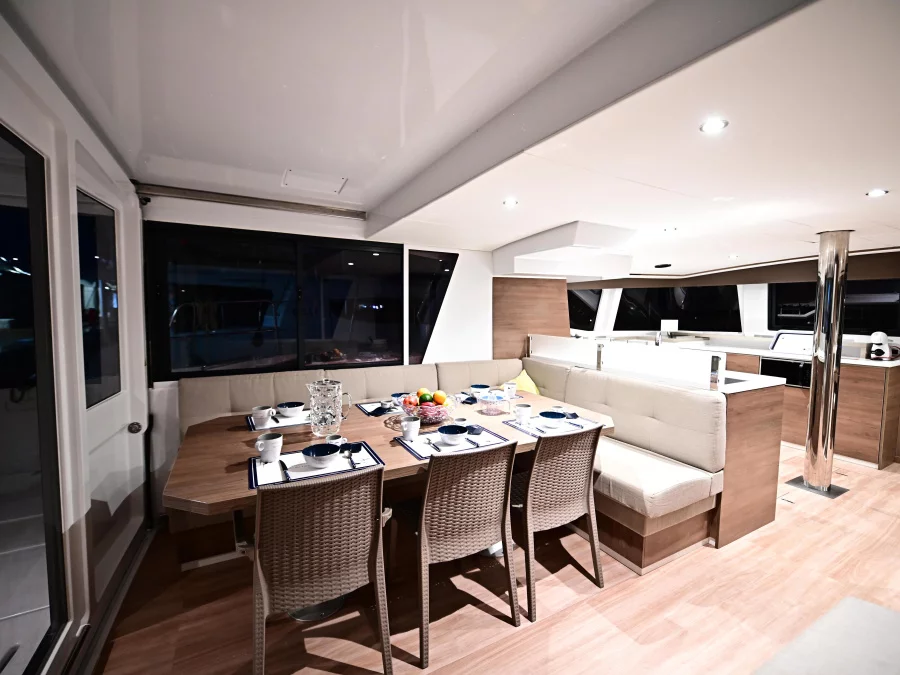 Bali 4.6 Salerno (Tritone) Interior image - 10