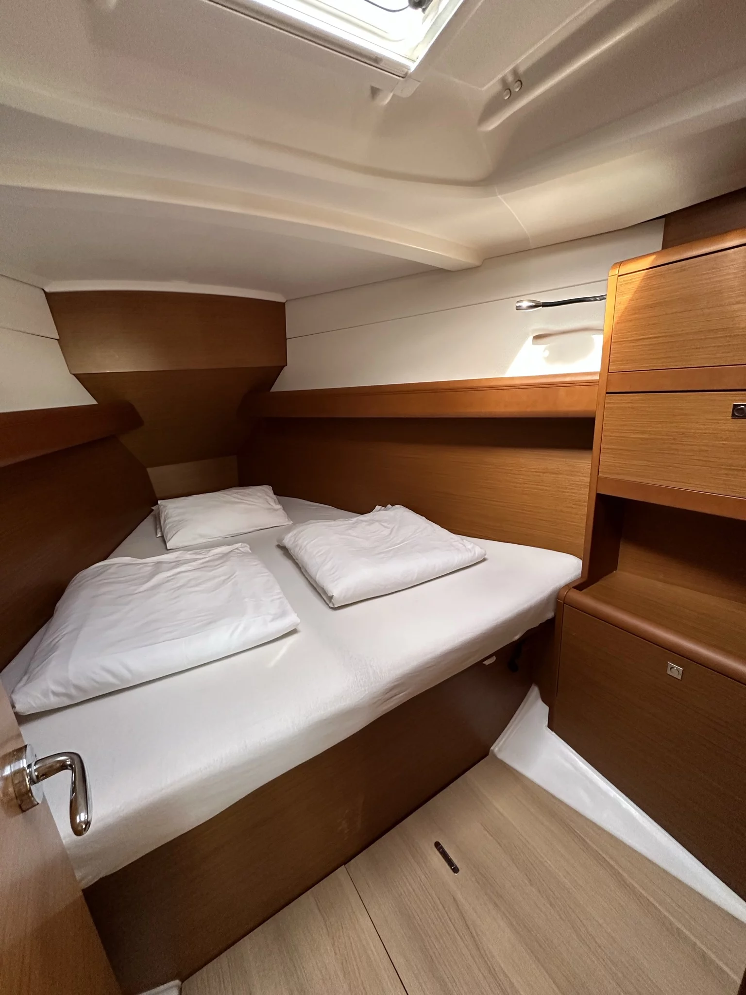 Sun Odyssey 389 (Zappa)  - 8