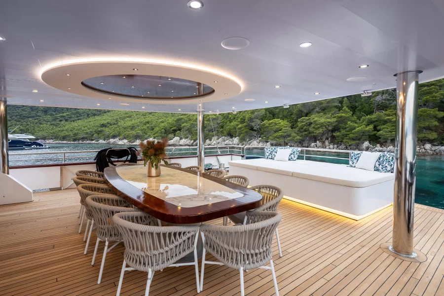 Motoryacht Nocturno (Nocturno)  - 4