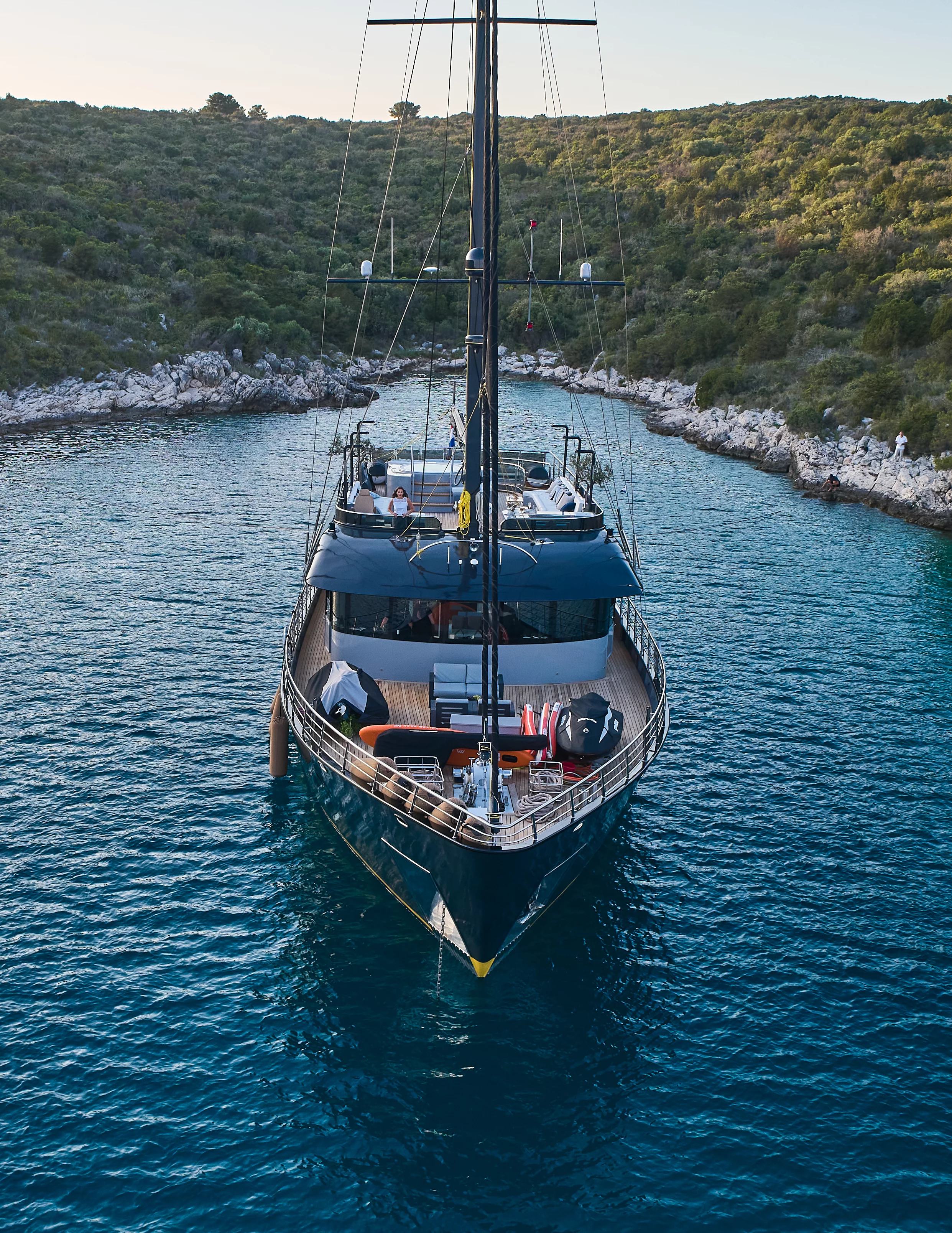 Luxury Sailing Yacht Rara Avis (Rara Avis)  - 68