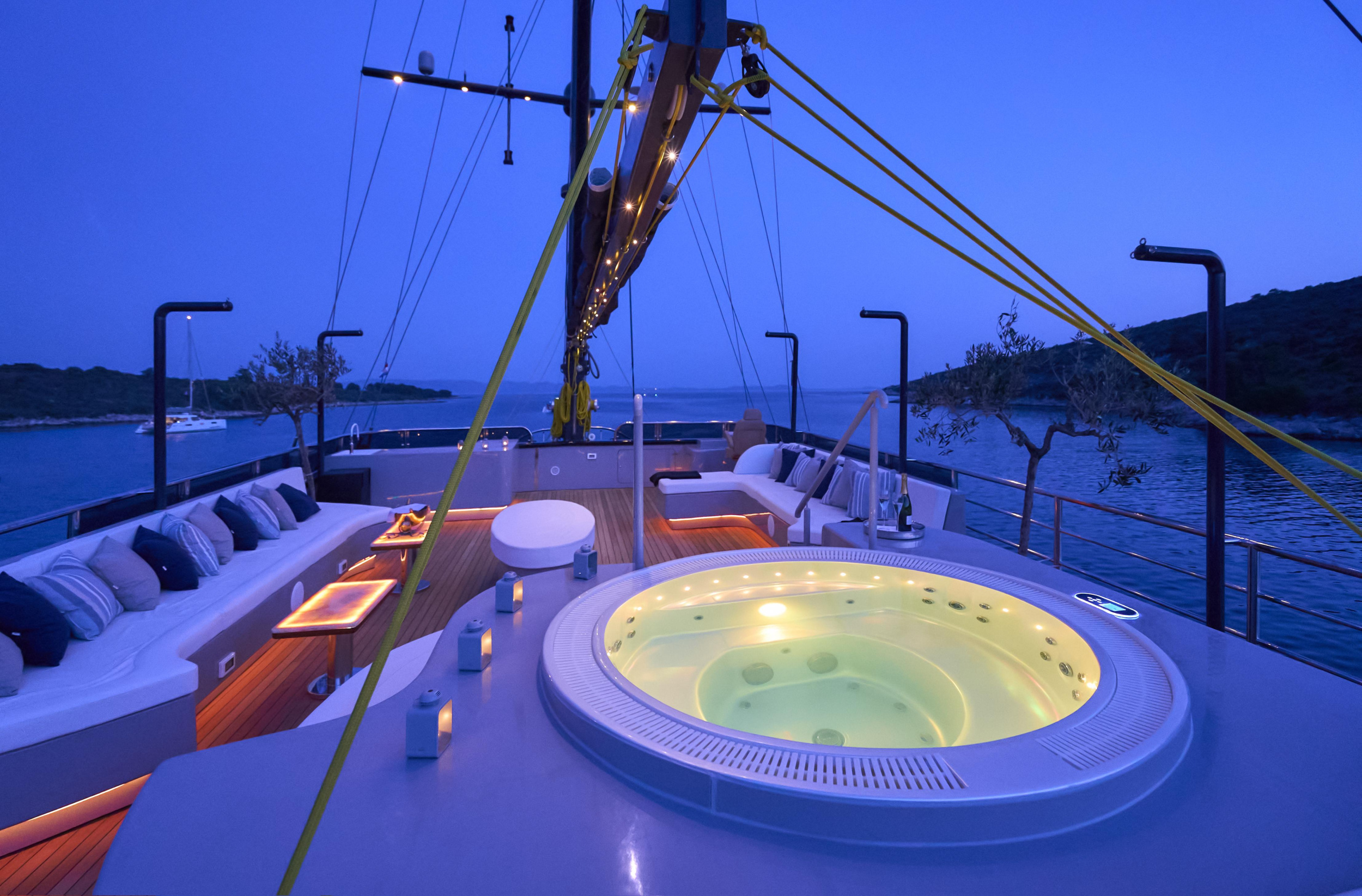 Photo #68 - Luxury Sailing Yacht Rara Avis (Rara Avis) en Split - 8692