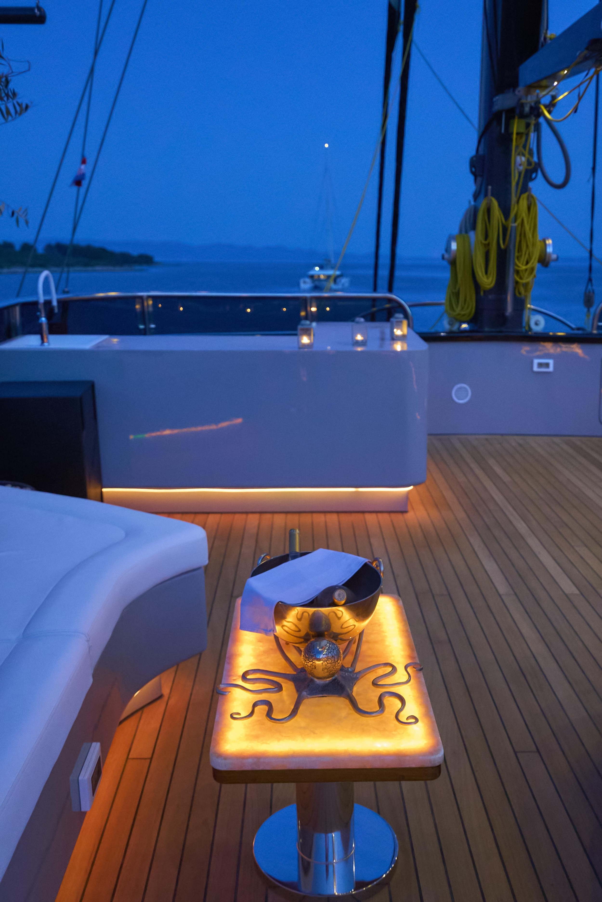 Photo #73 - Luxury Sailing Yacht Rara Avis (Rara Avis) en Split - 8692