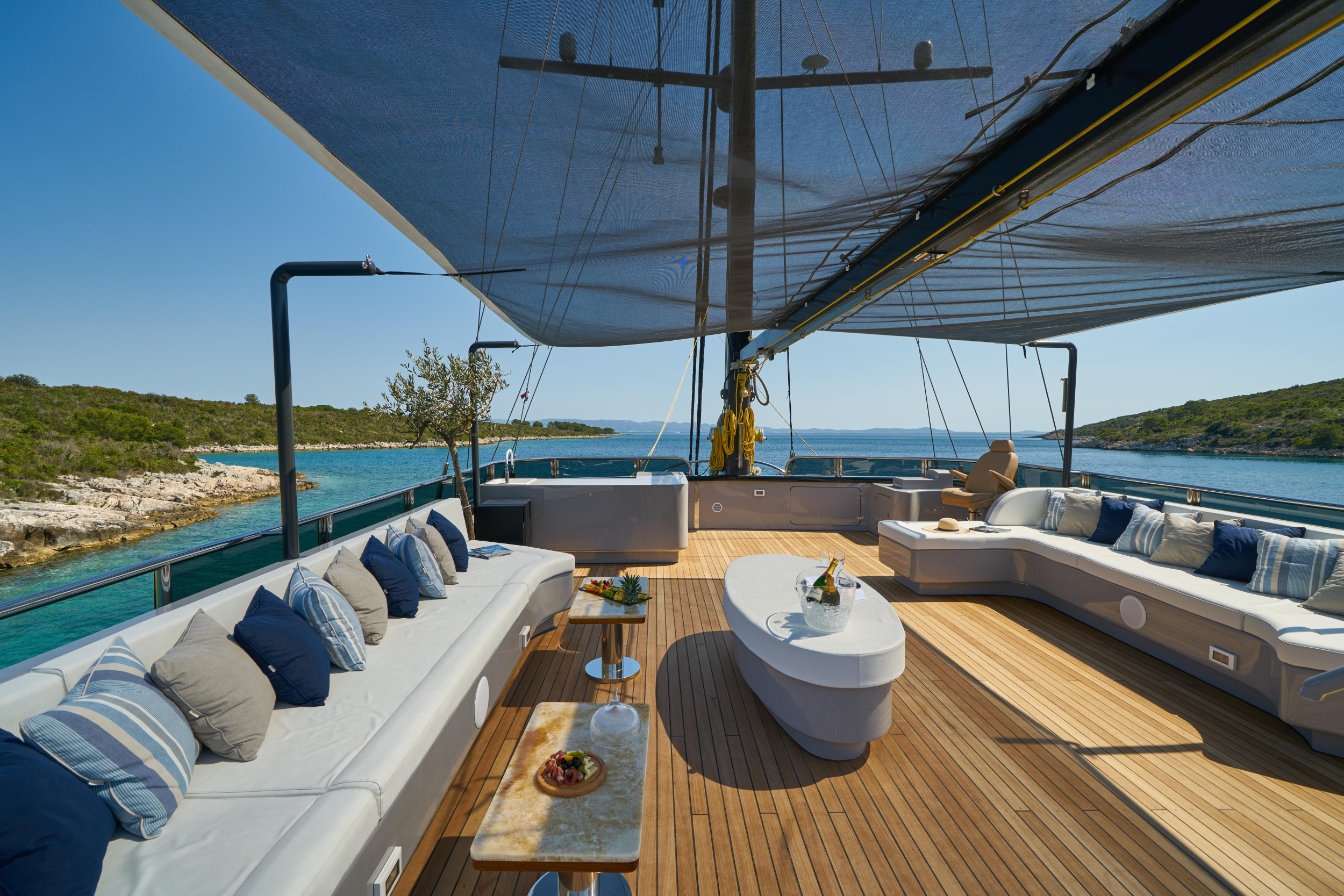 Photo #55 - Luxury Sailing Yacht Rara Avis (Rara Avis) en Split - 8692
