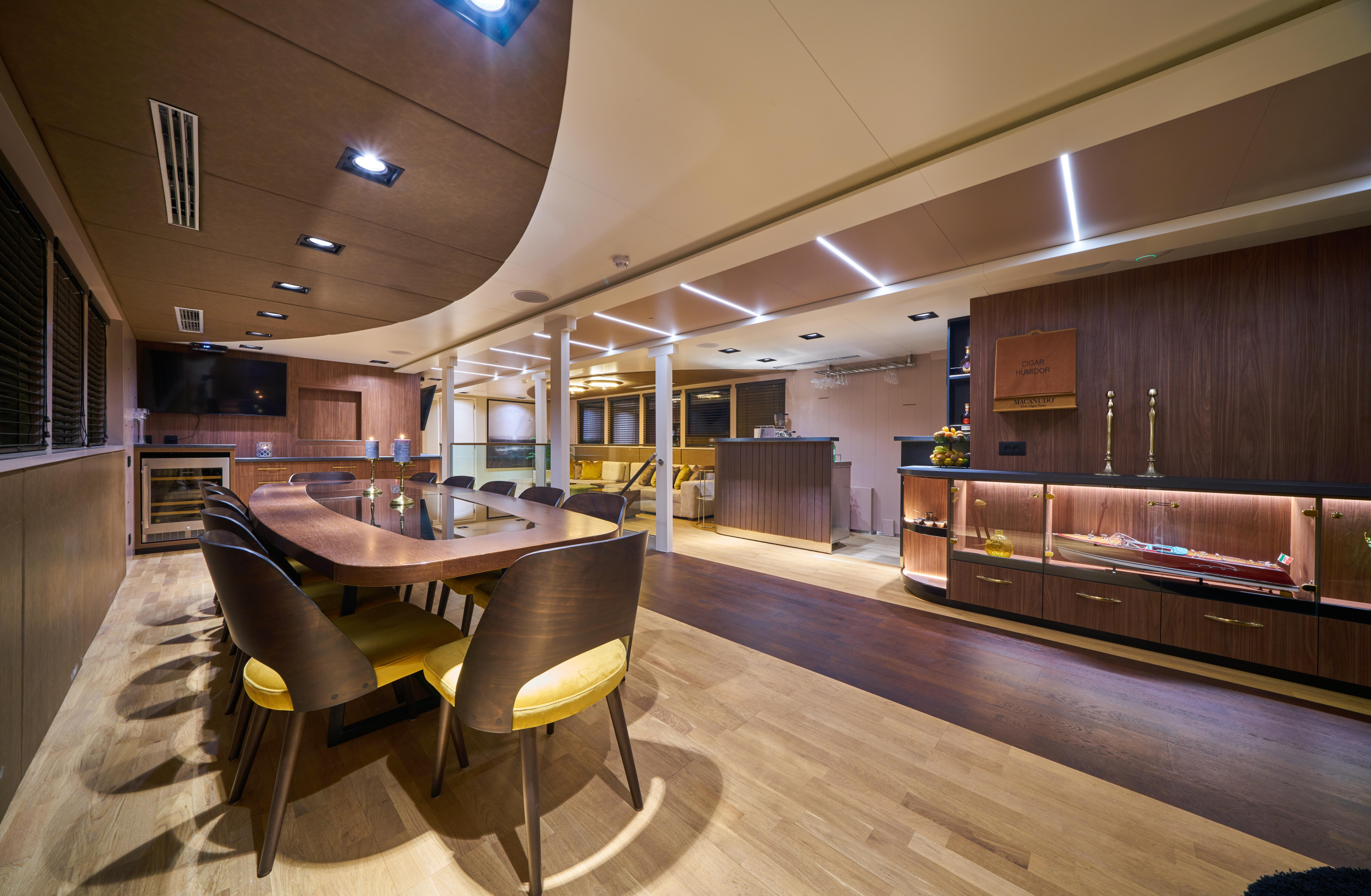 Photo #54 - Luxury Sailing Yacht Rara Avis (Rara Avis) en Split - 8692
