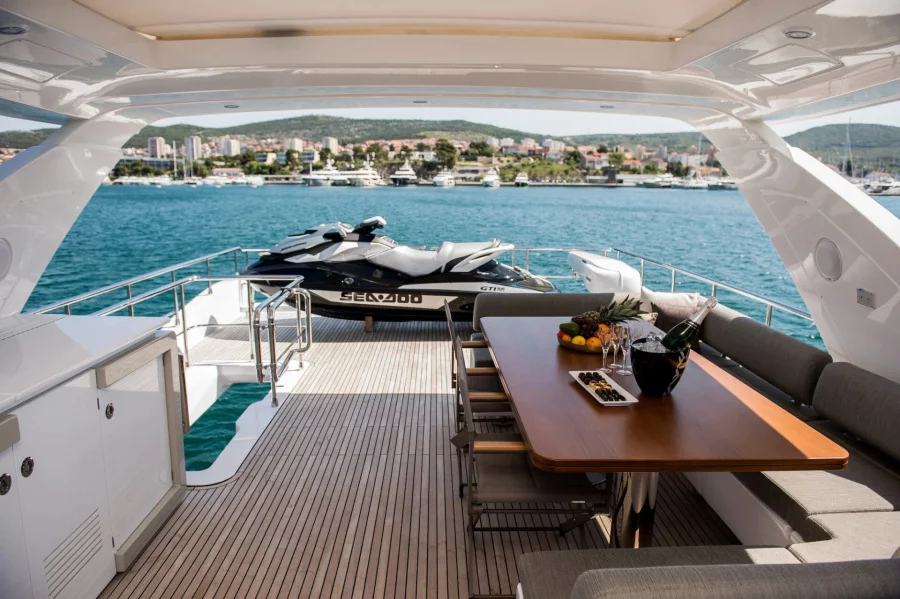 Azimut 72 Fly (Alyss)  - 12