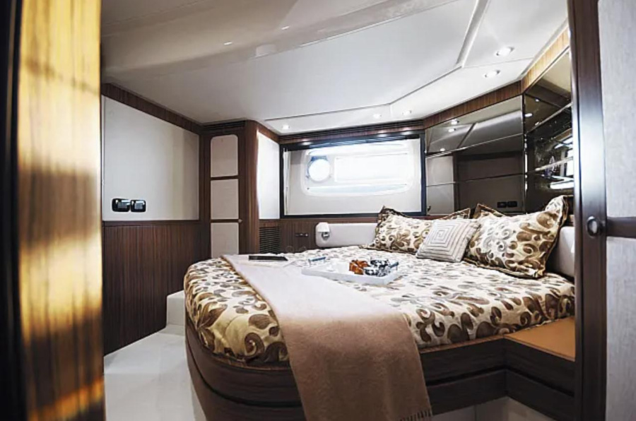 Azimut Magellano 53 — photo 3